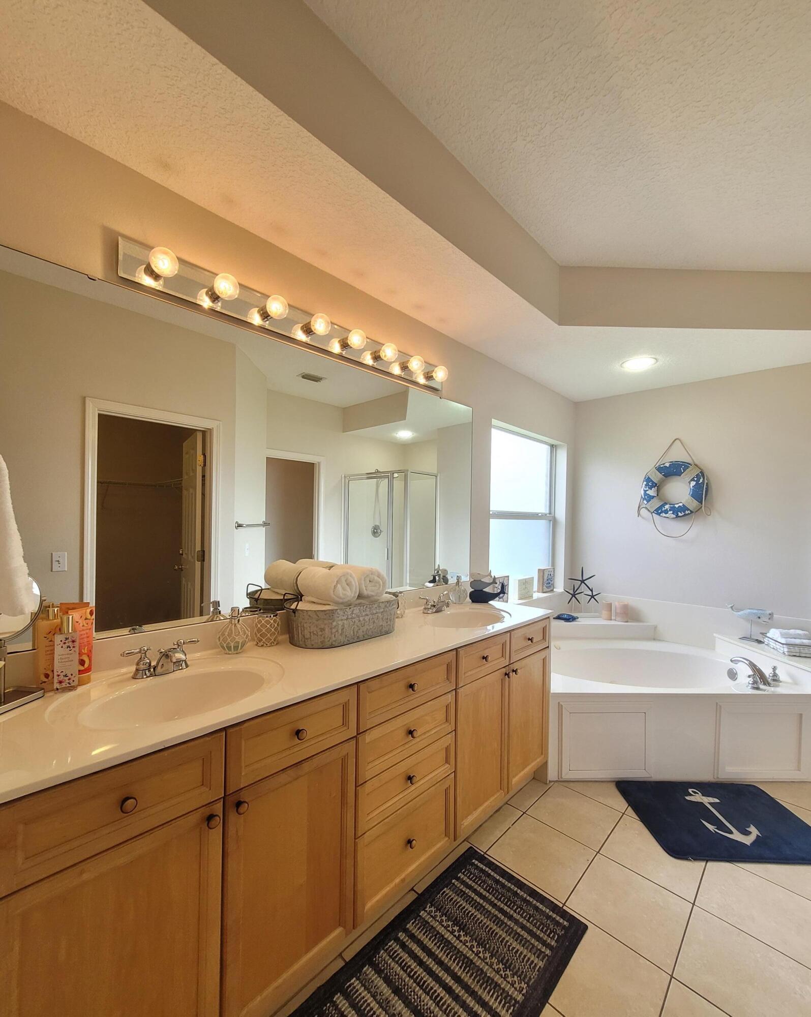 INDIAN LAKE PH 1 - Residential