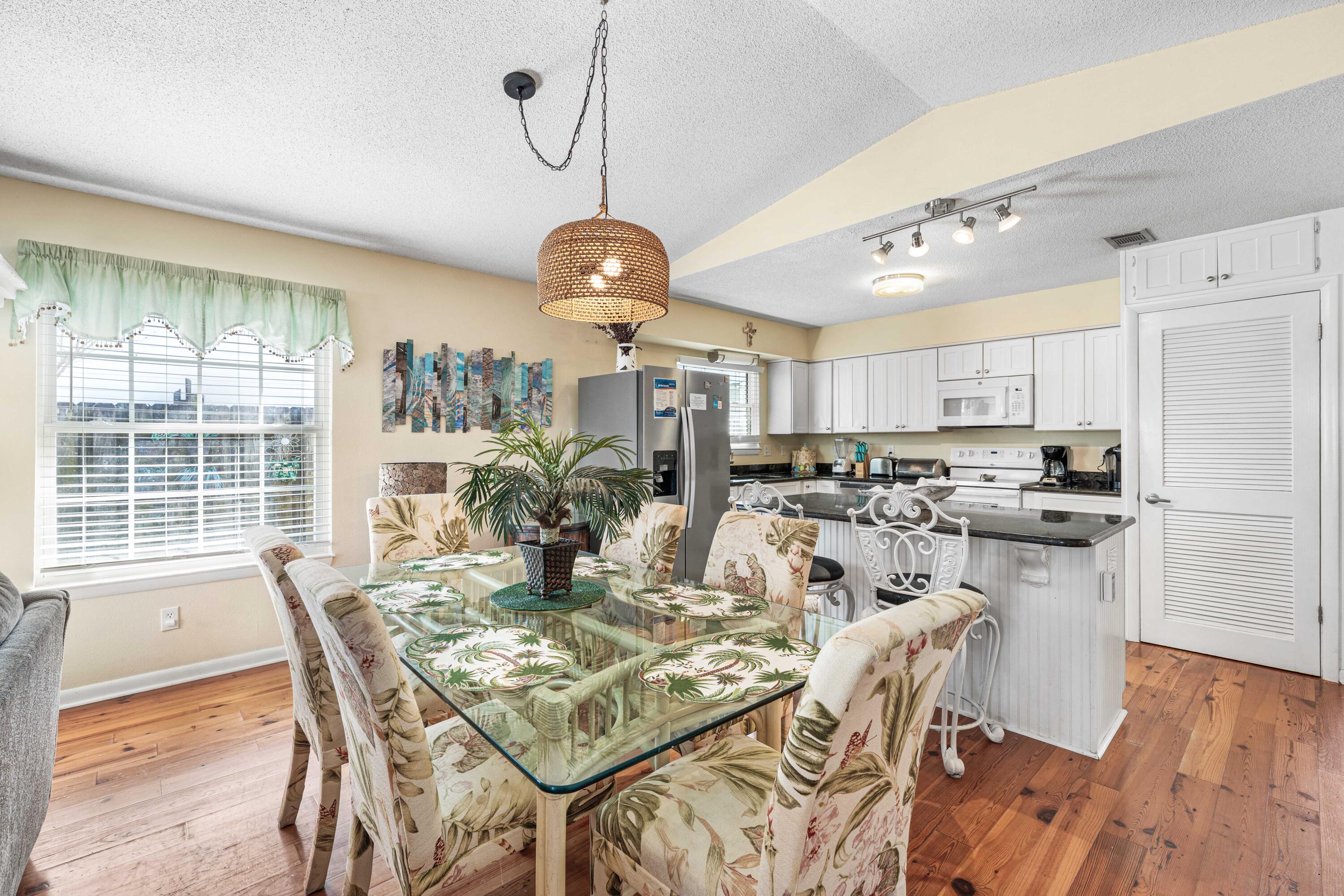 FRANGISTA BEACH 1ST ADDN - Residential