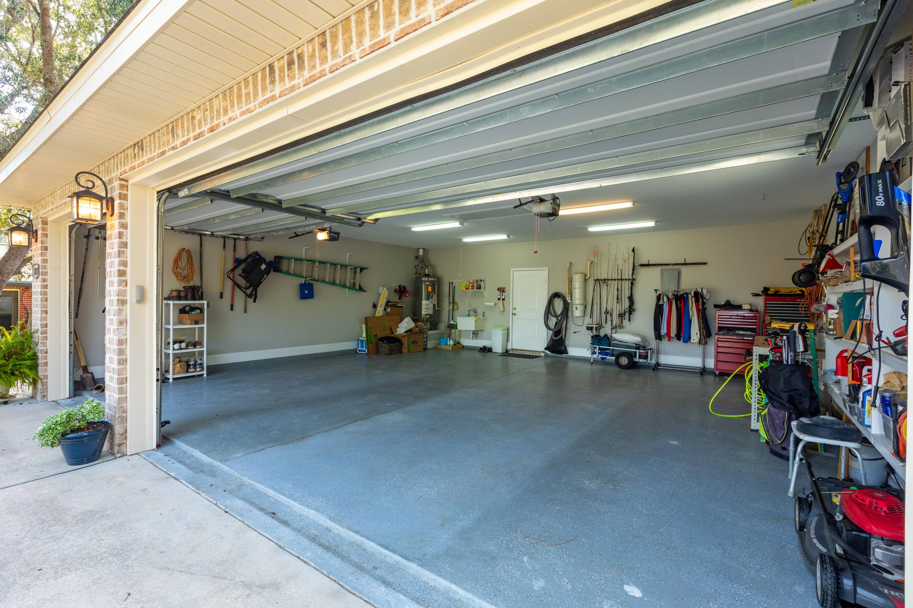 SANDY BEACH ESTATES - Residential