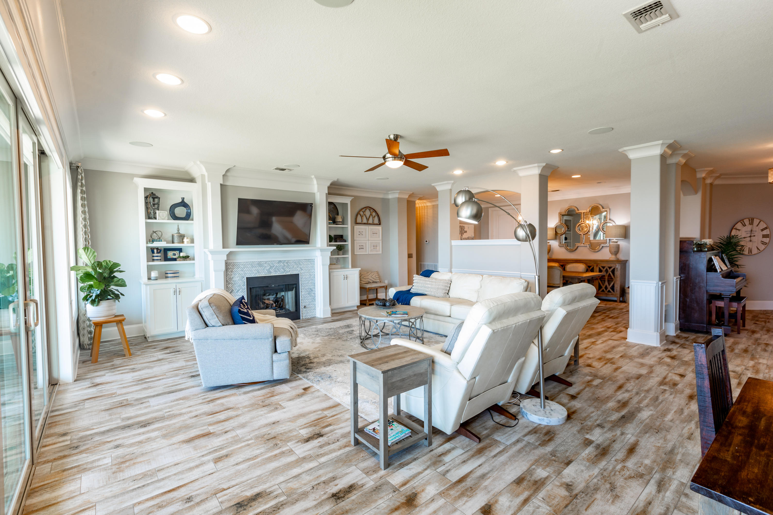 SANDY BEACH ESTATES - Residential