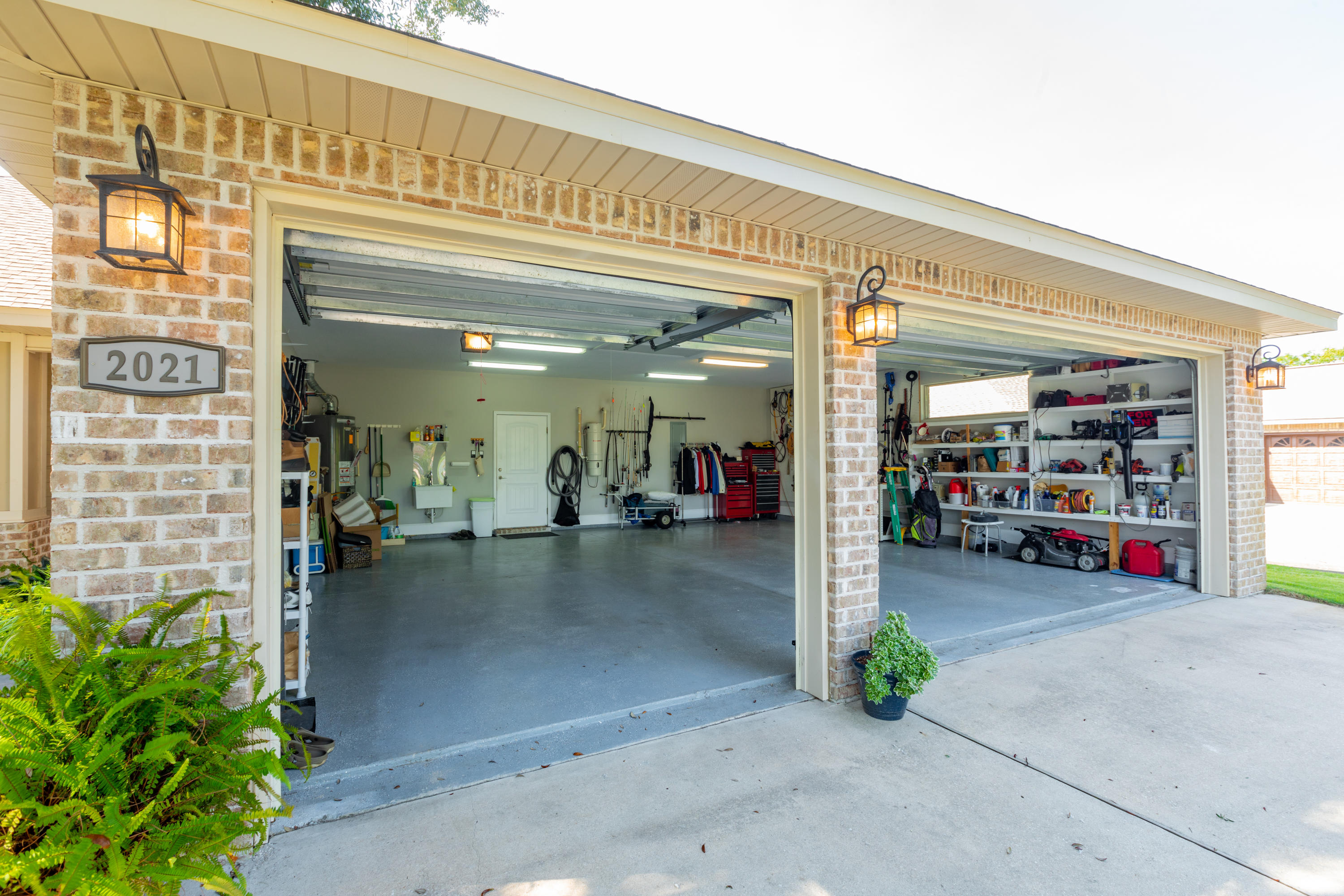 SANDY BEACH ESTATES - Residential