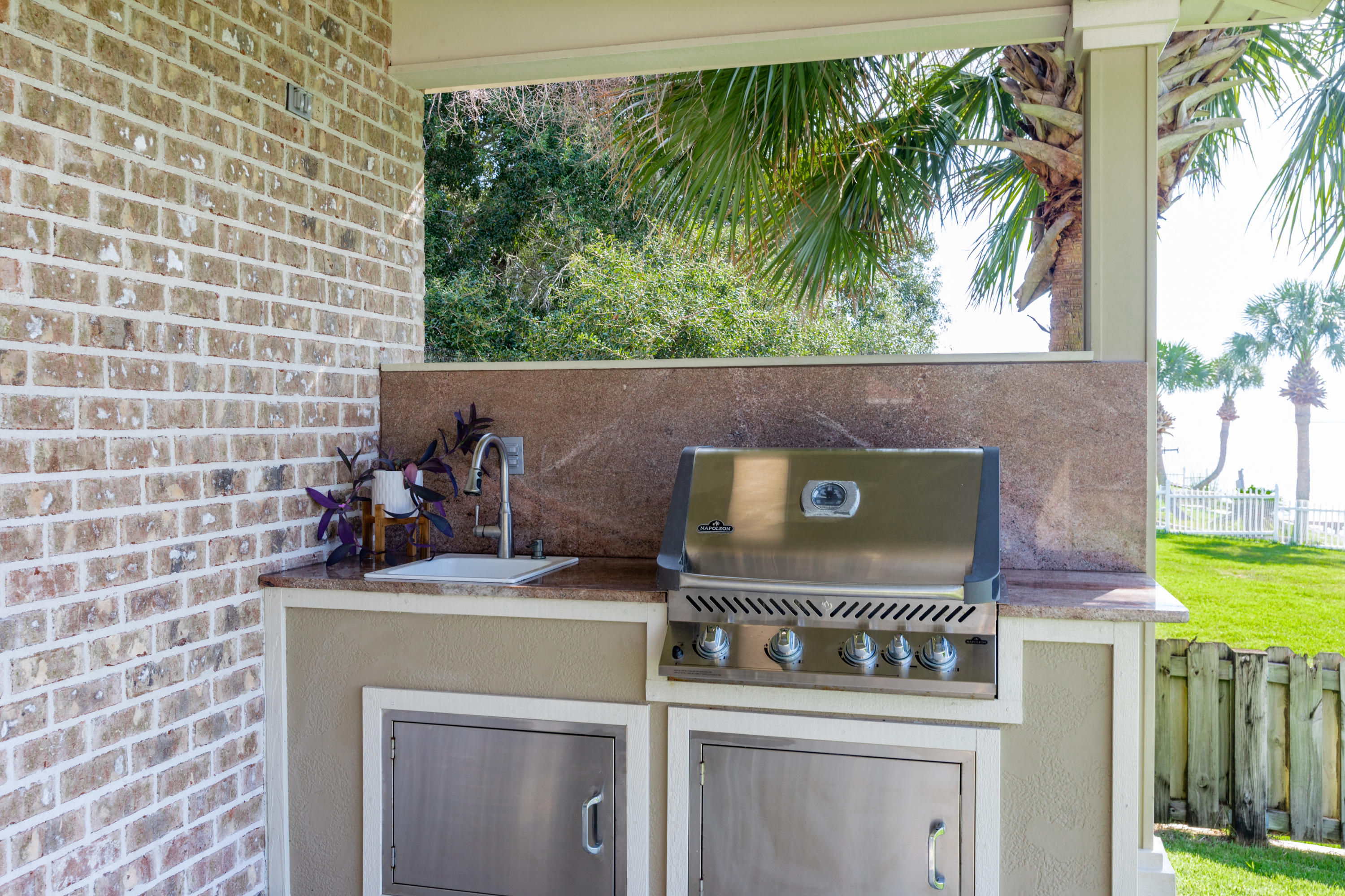 SANDY BEACH ESTATES - Residential