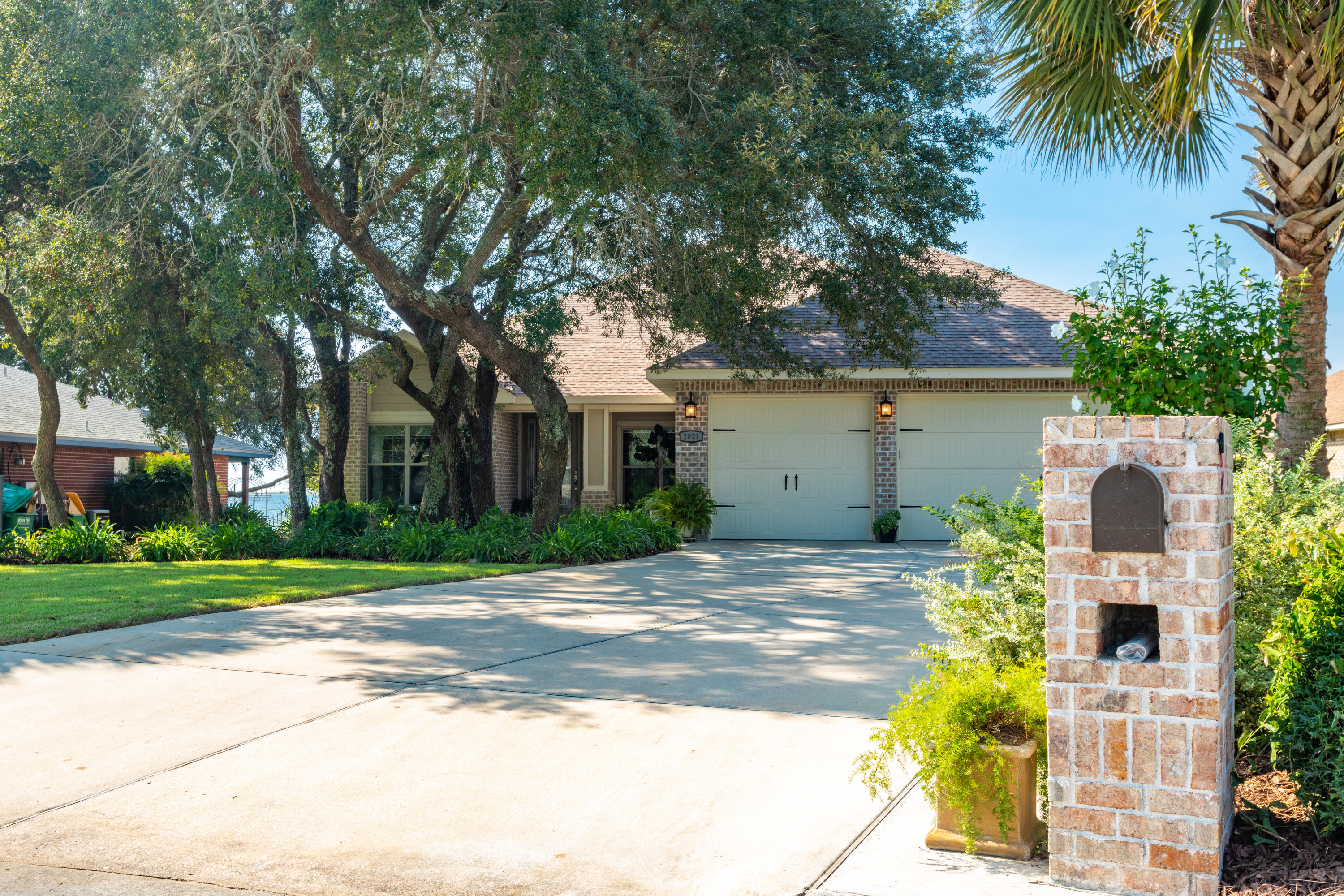 SANDY BEACH ESTATES - Residential