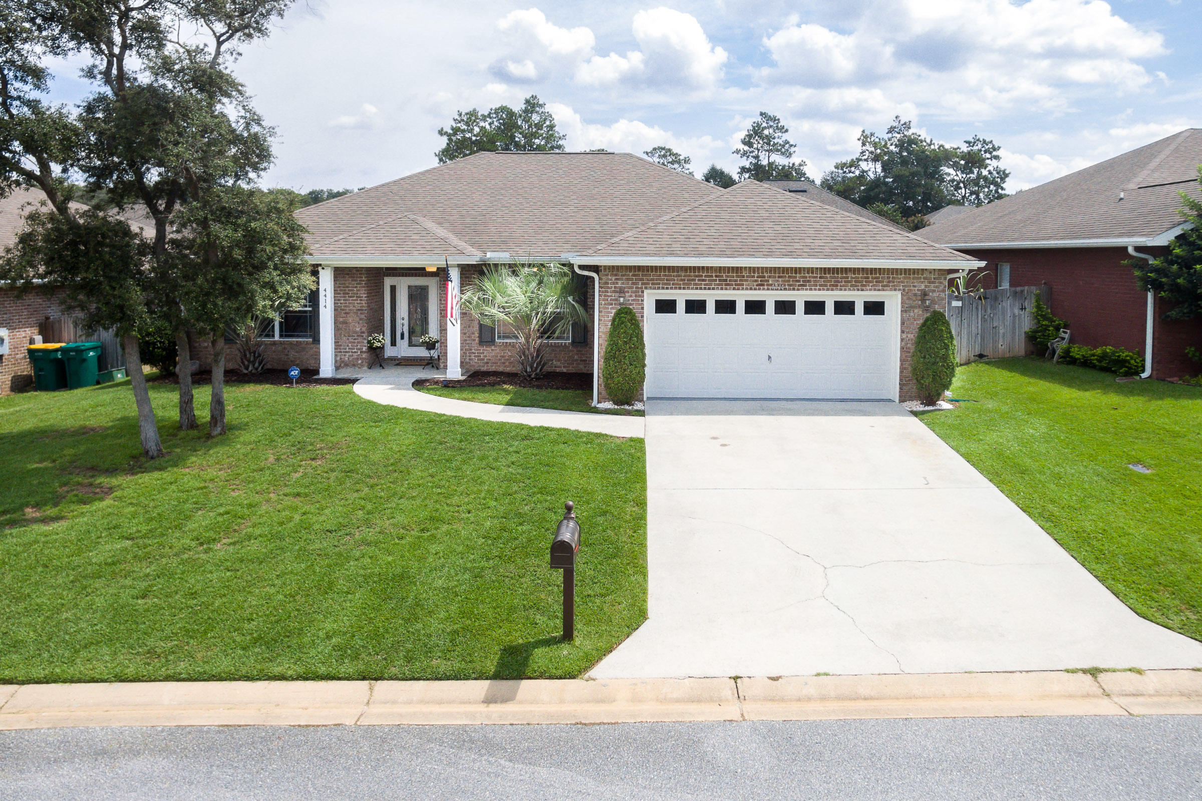 DUGGAN POND ESTATES - Residential