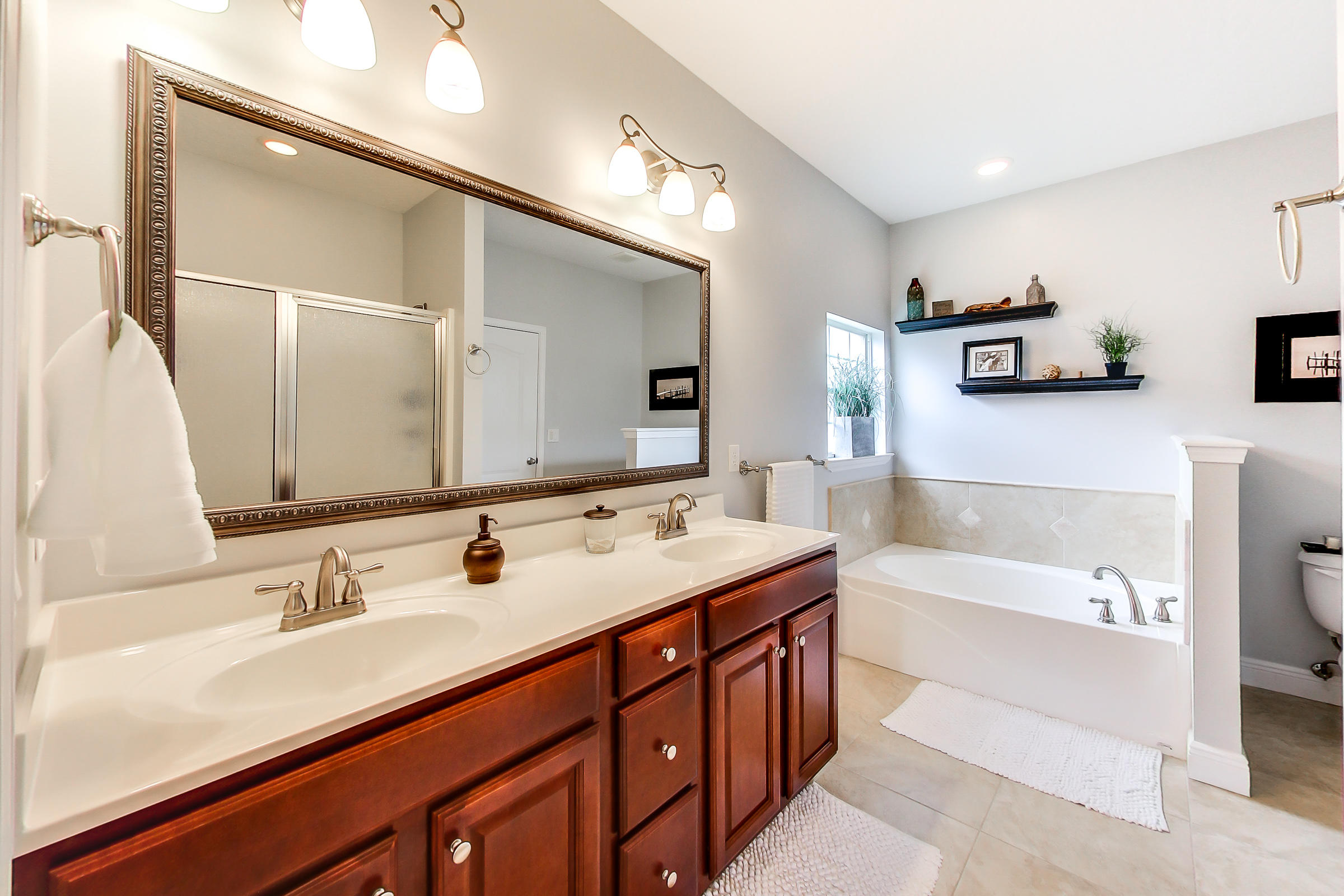 DUGGAN POND ESTATES - Residential