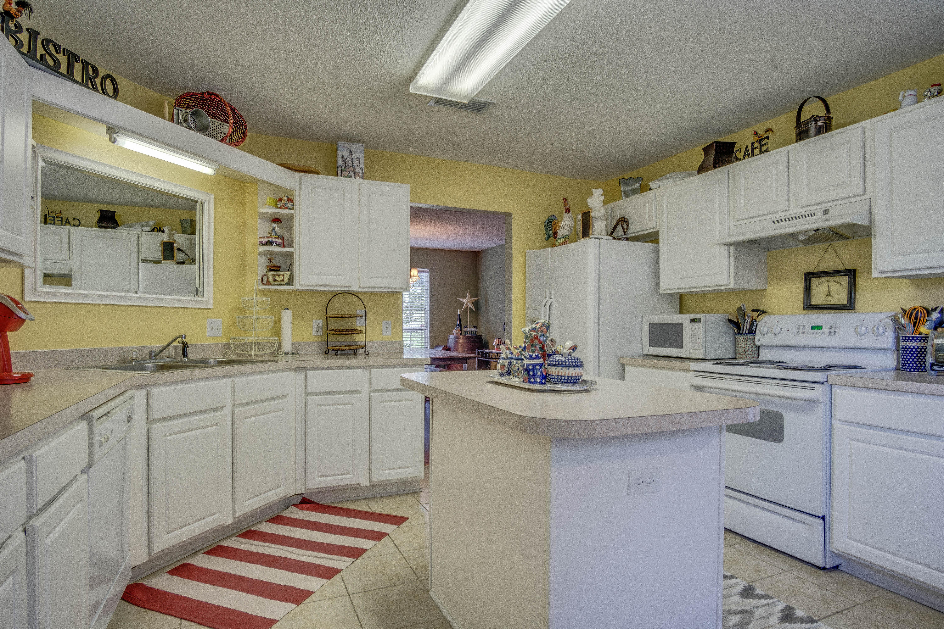 WESTVIEW ESTATES PH 3 - Residential