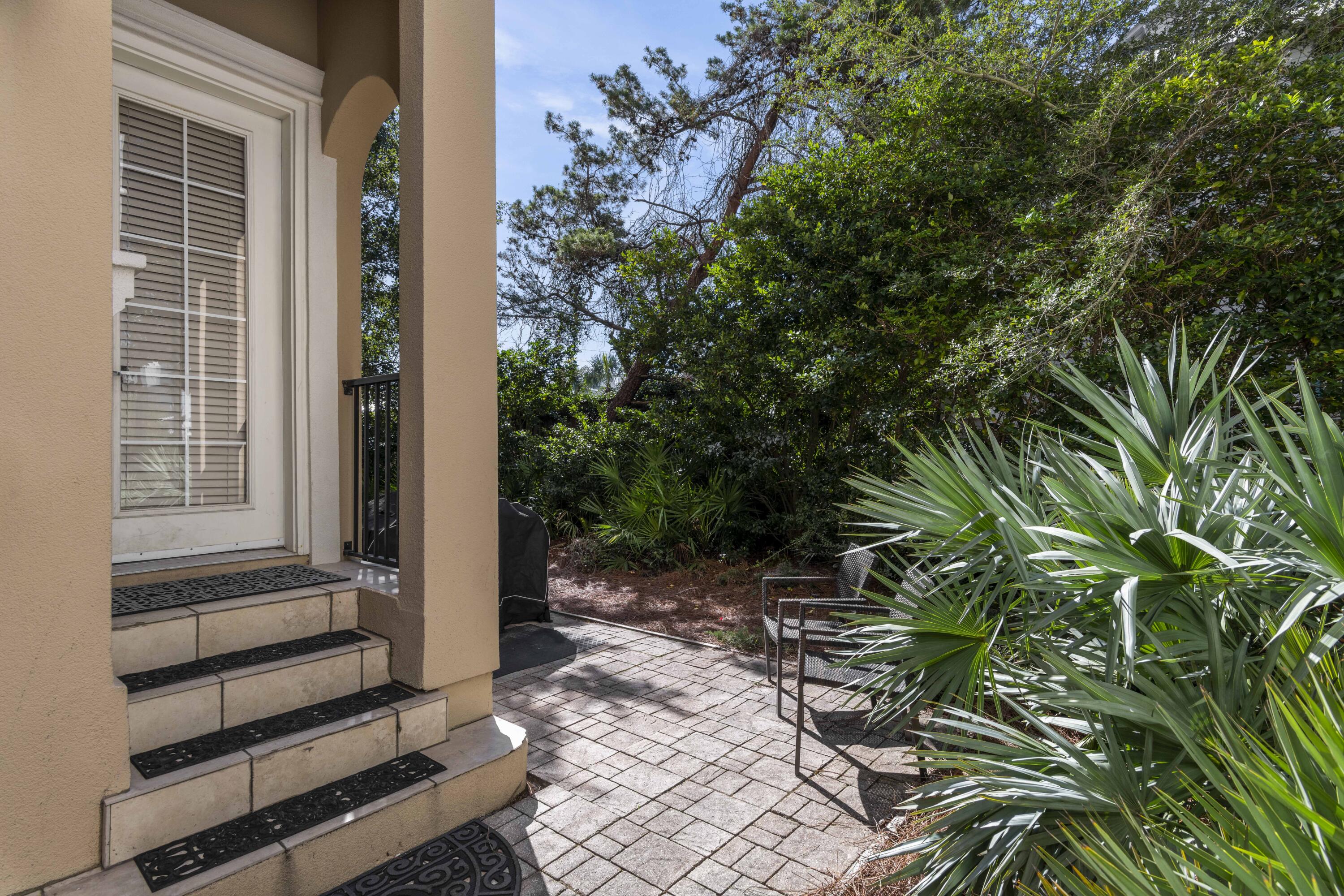 PALMEIRA VILLAS AT SEAGROVE BEACH - Residential