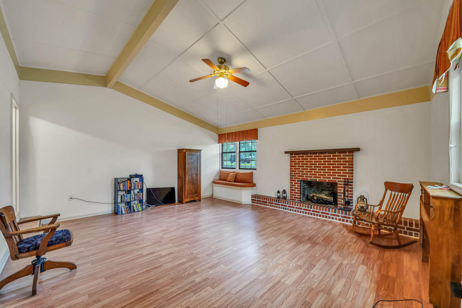 OAKLAWN - Residential