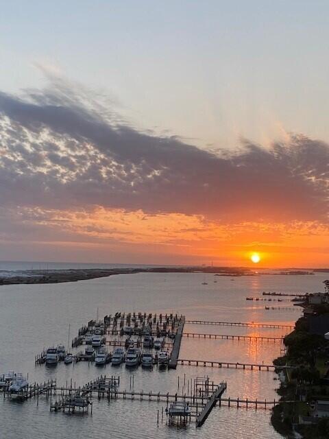 PRESIDIO YACHT CLUB UNIT 1202 STORAGE 12B & PARKING P1-69/70 WETSLIP E-18 - Residential