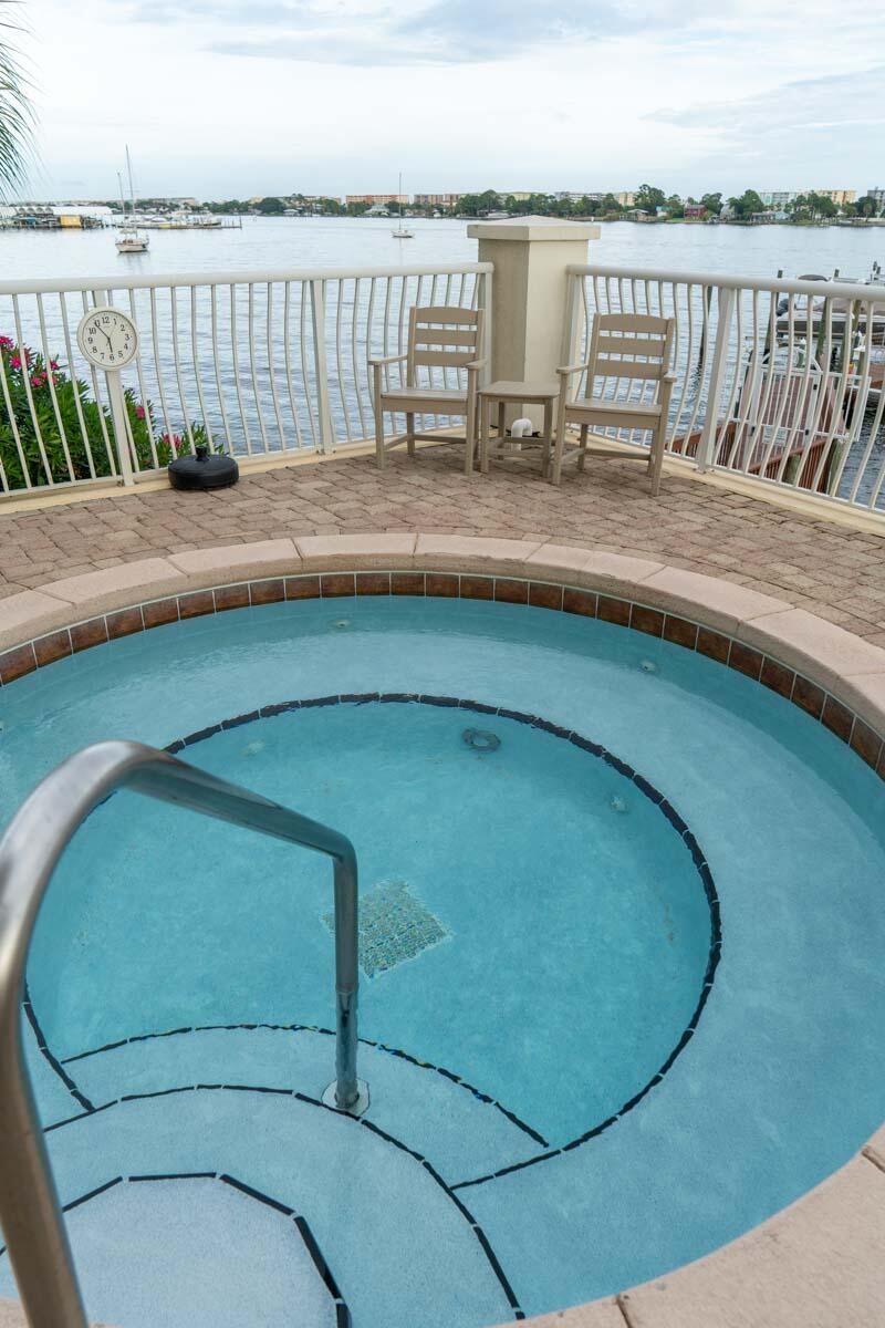 PRESIDIO YACHT CLUB UNIT 1202 STORAGE 12B & PARKING P1-69/70 WETSLIP E-18 - Residential