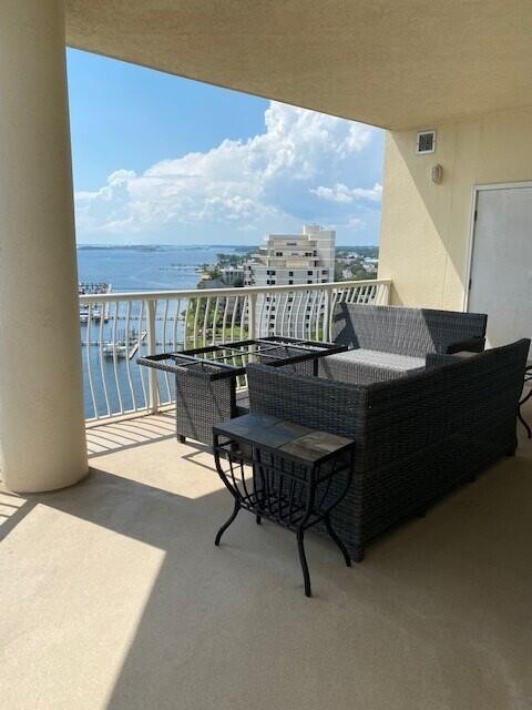 PRESIDIO YACHT CLUB UNIT 1202 STORAGE 12B & PARKING P1-69/70 WETSLIP E-18 - Residential