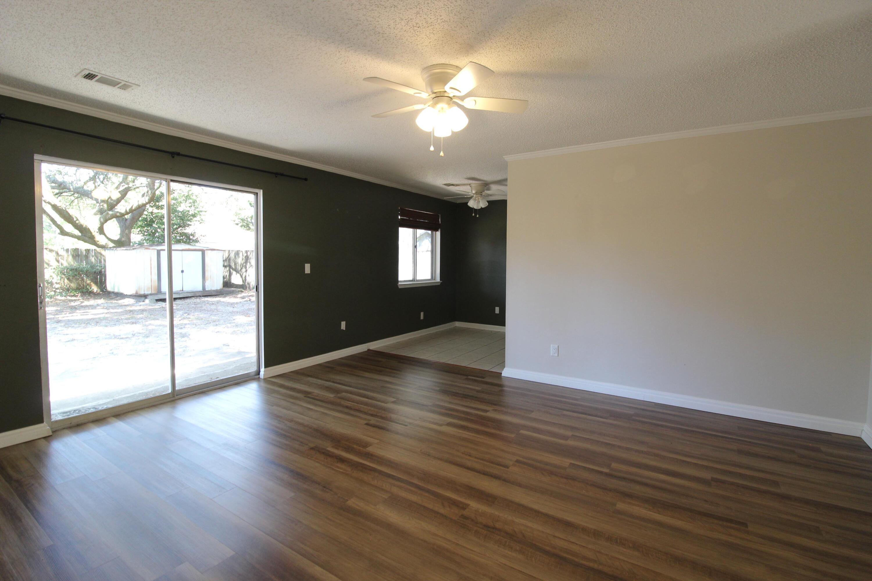 CREEKSIDE 2 - Residential