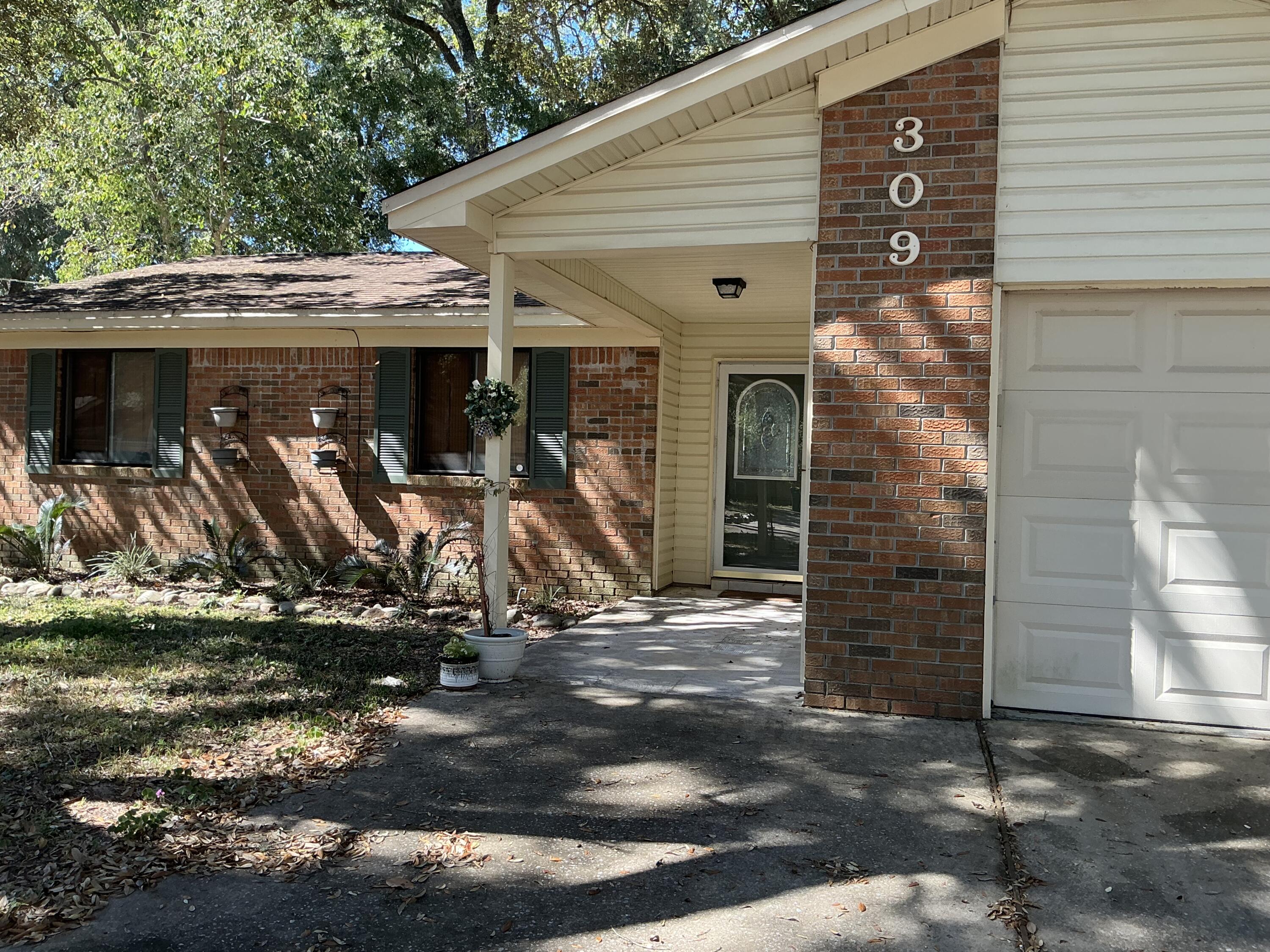 CREEKSIDE 2 - Residential