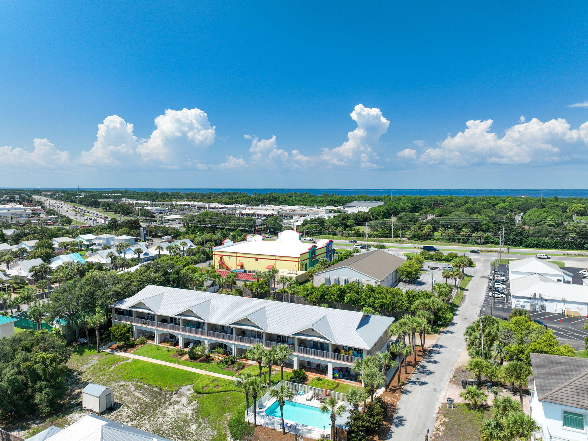 SPYGLASS T/H - Residential