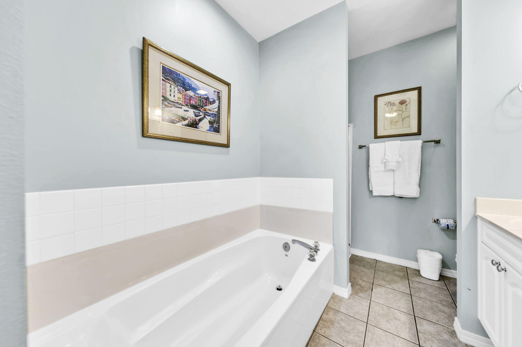 SPYGLASS T/H - Residential