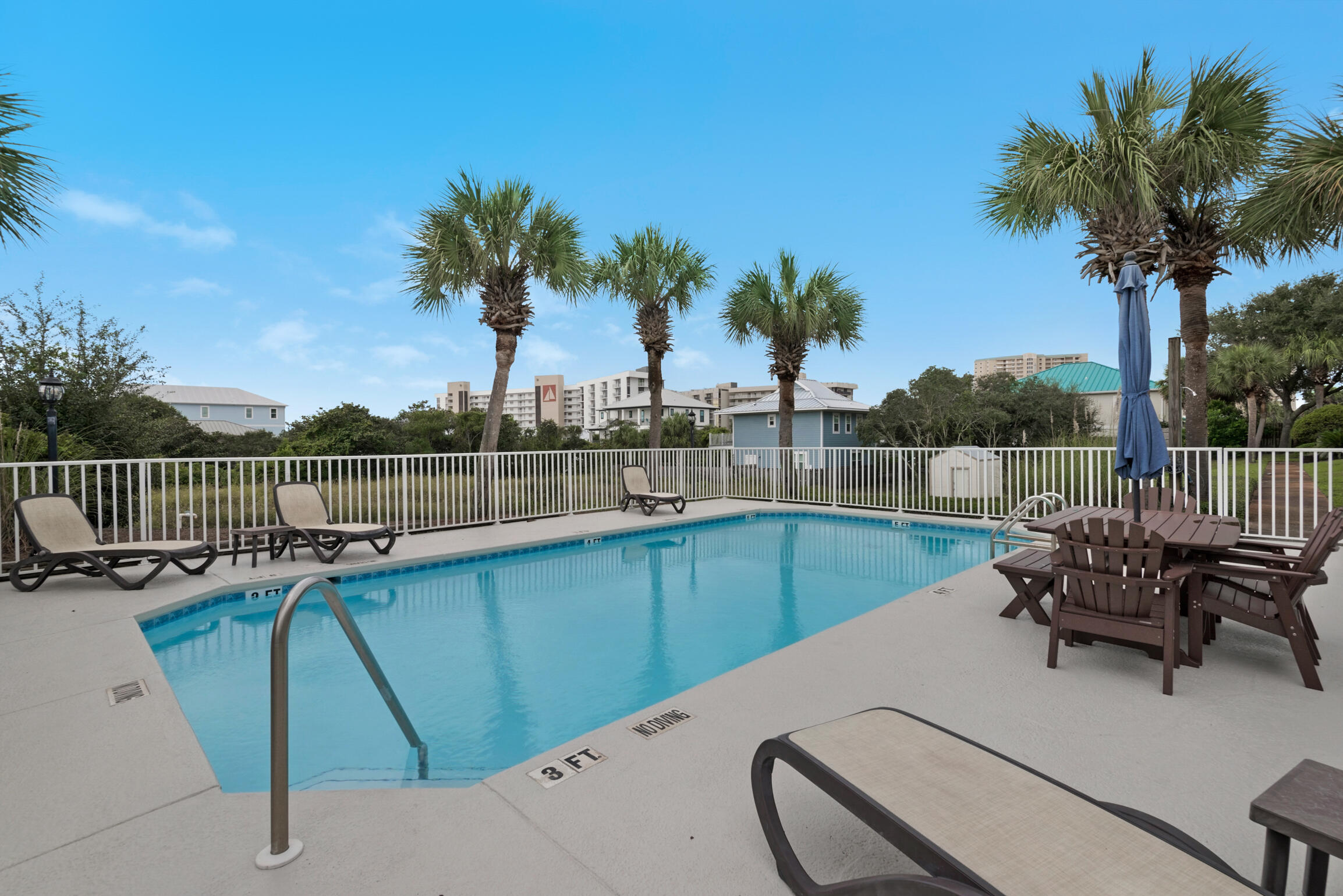SPYGLASS T/H - Residential