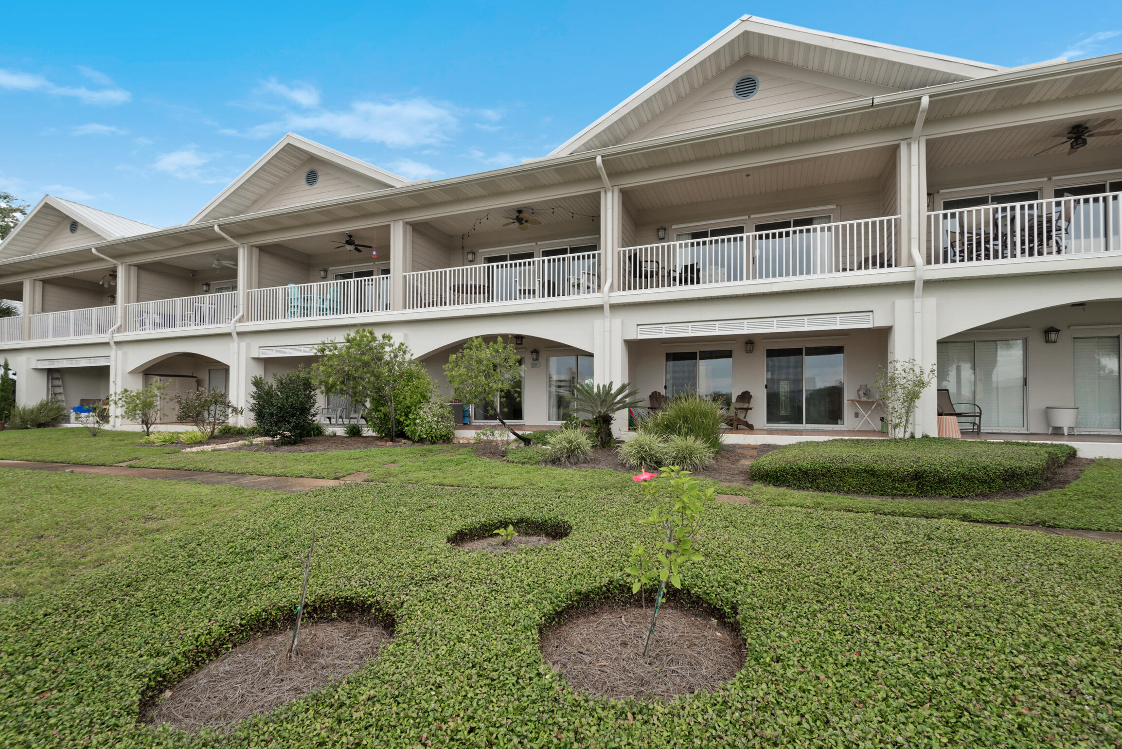 SPYGLASS T/H - Residential