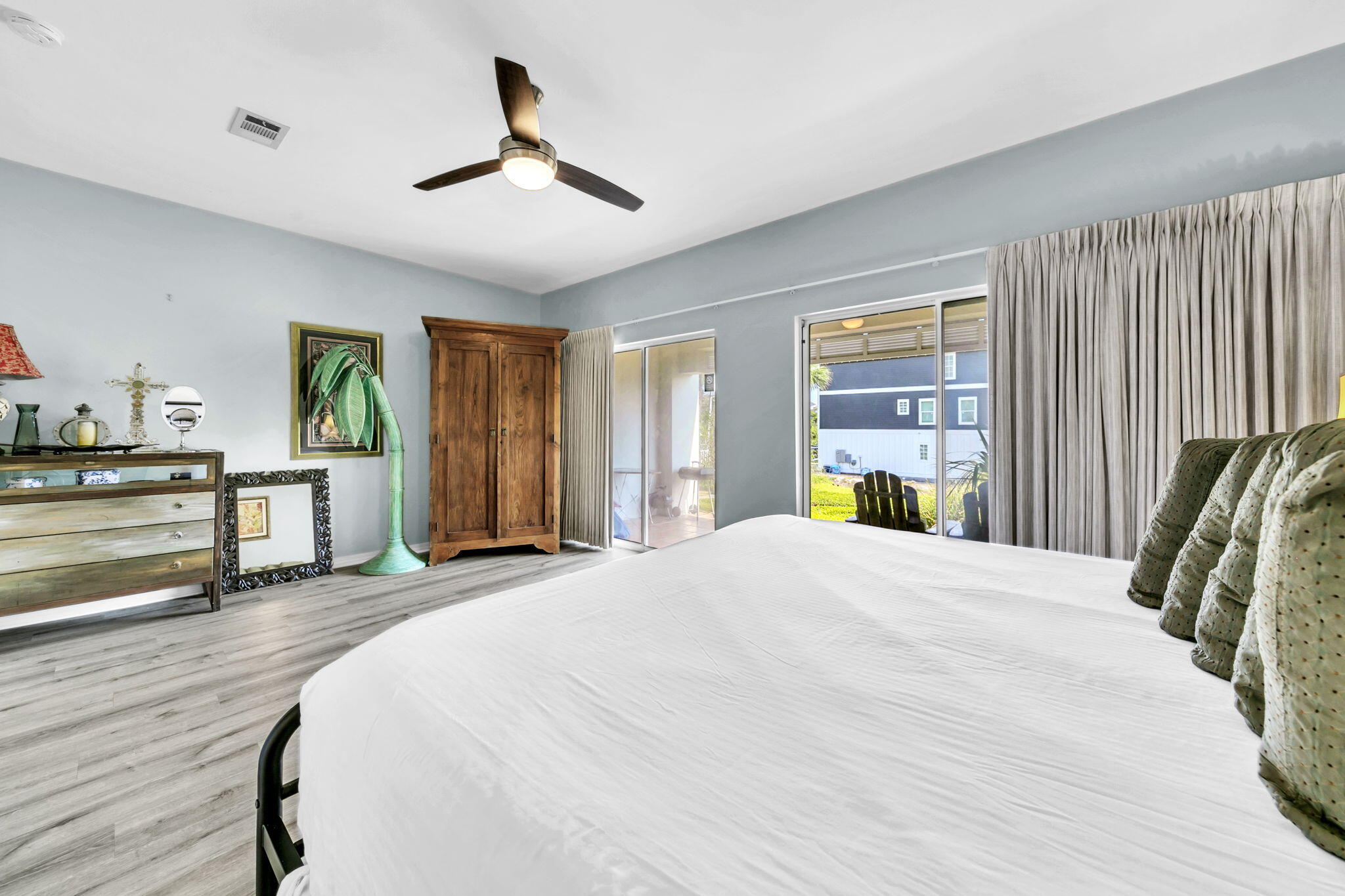 SPYGLASS T/H - Residential