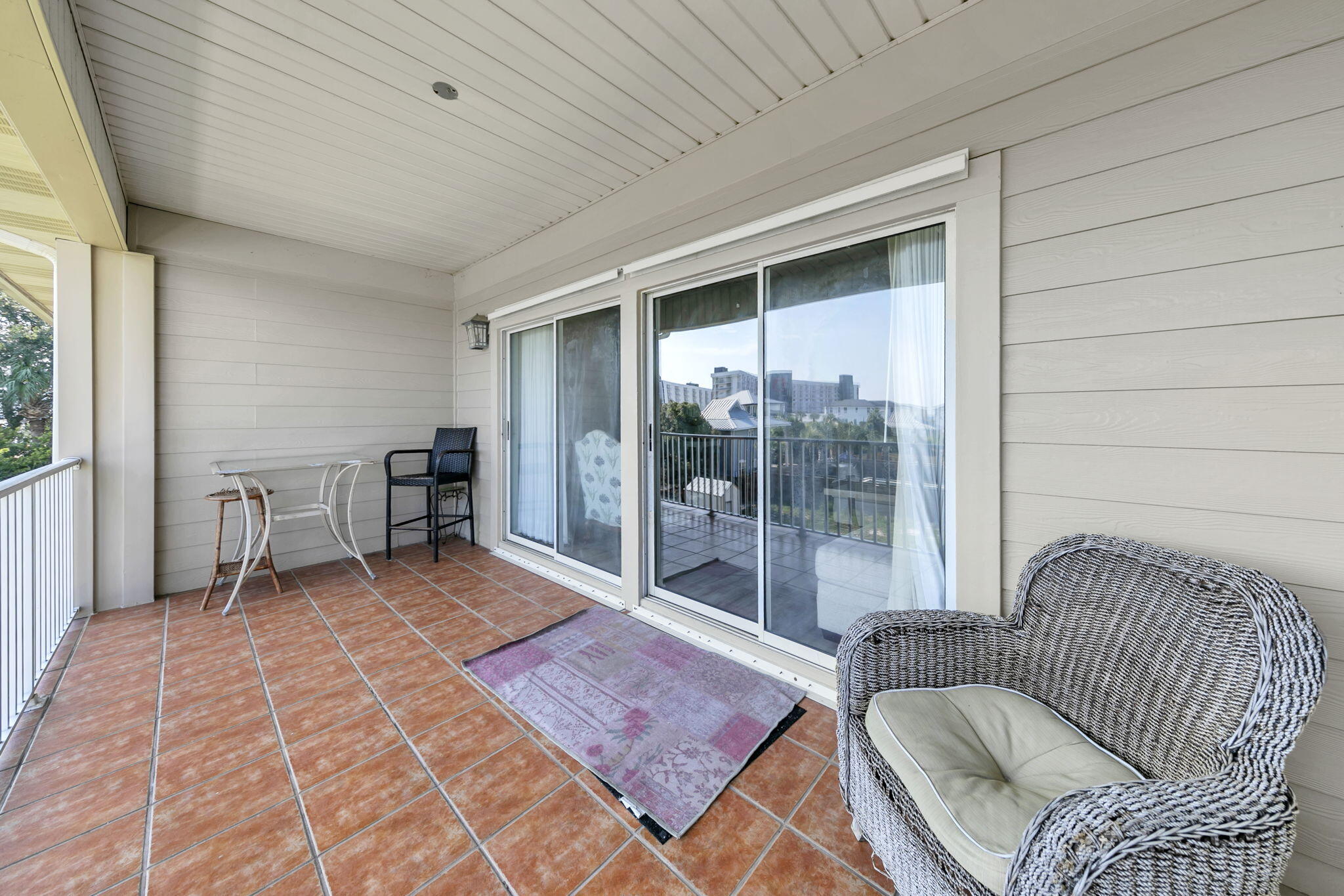 SPYGLASS T/H - Residential