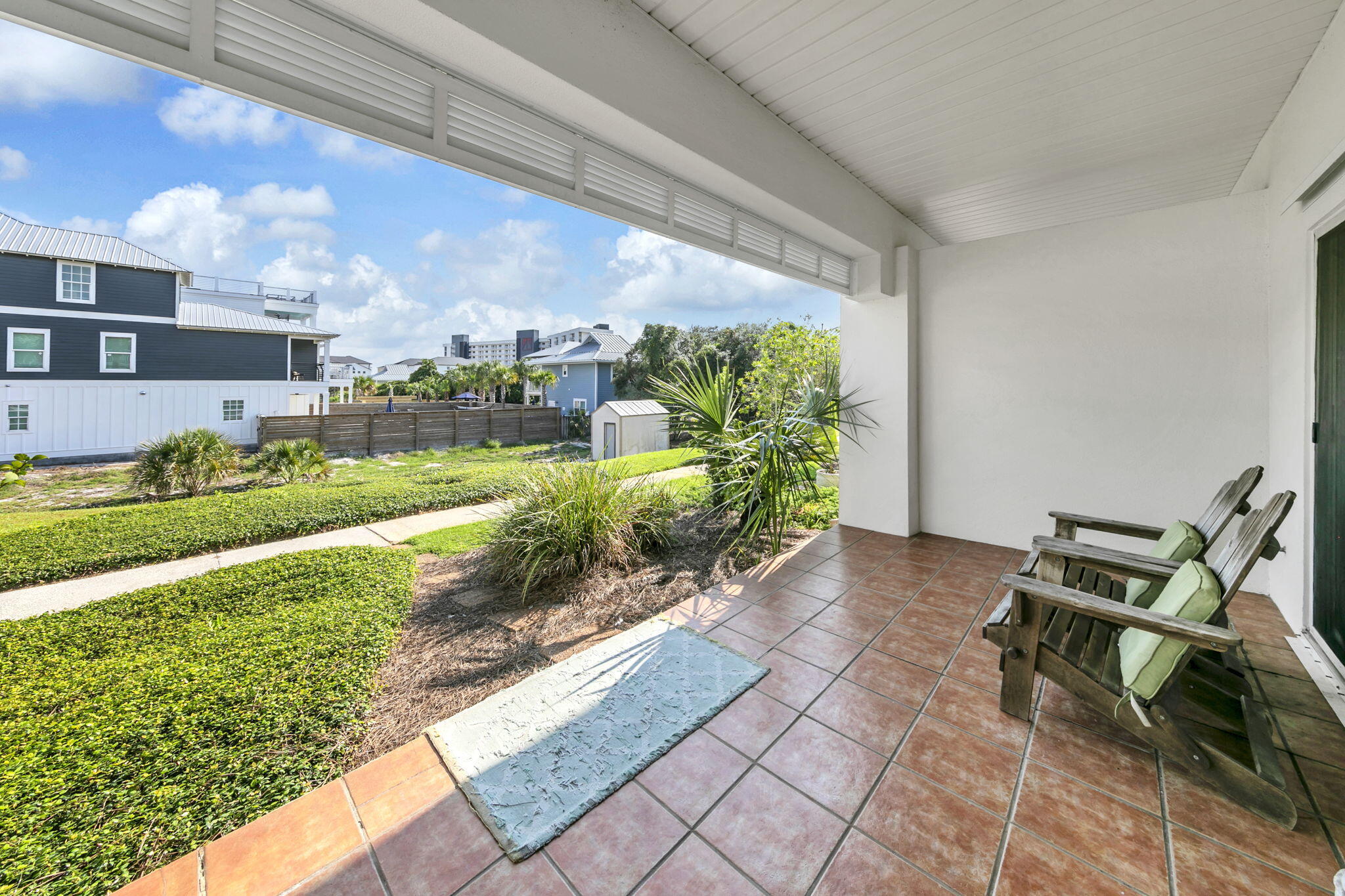 SPYGLASS T/H - Residential