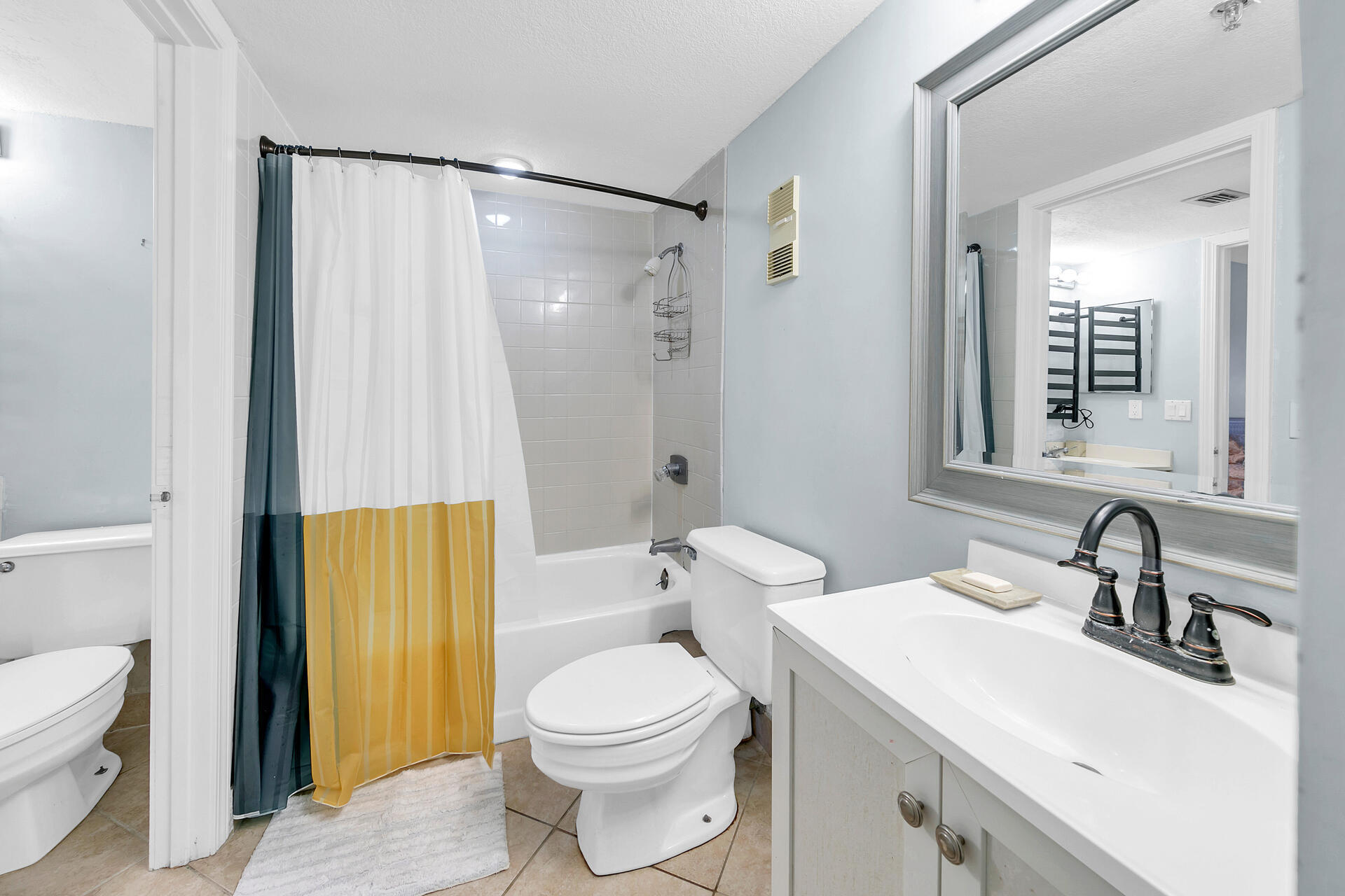 SUNDESTIN INTERNATIONAL CONDO - Residential