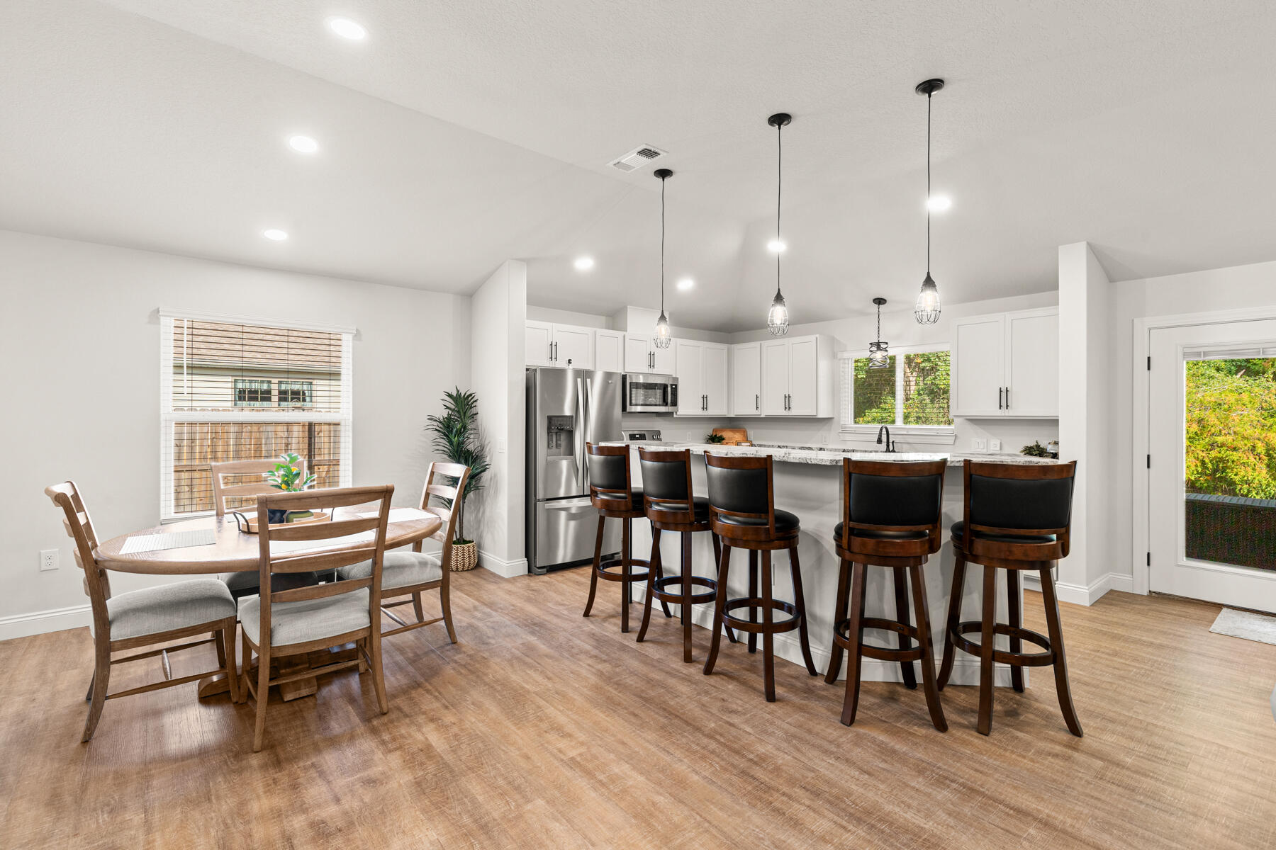 NAVARRE S/D 2ND ADDN - Residential