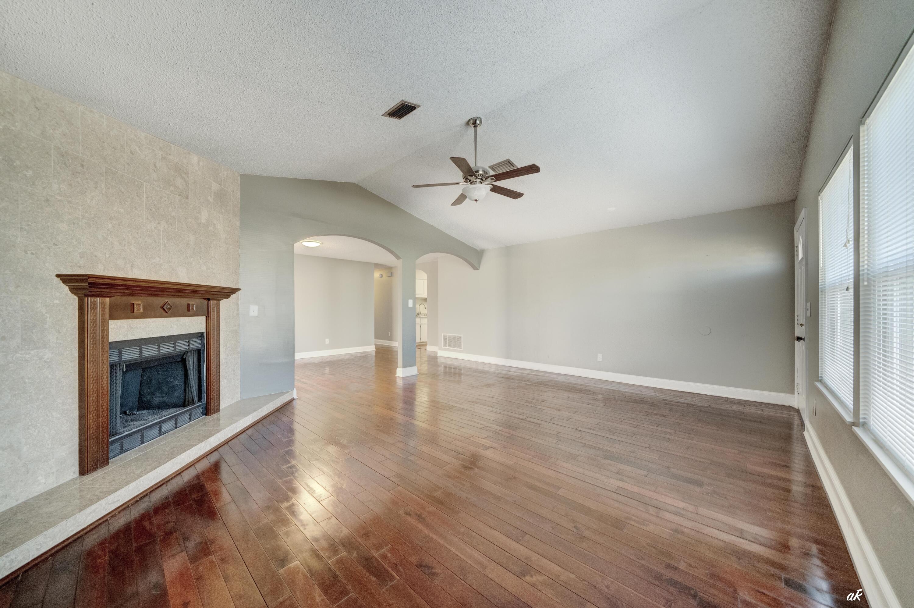 SHADOW BAY UNIT 2 - Residential