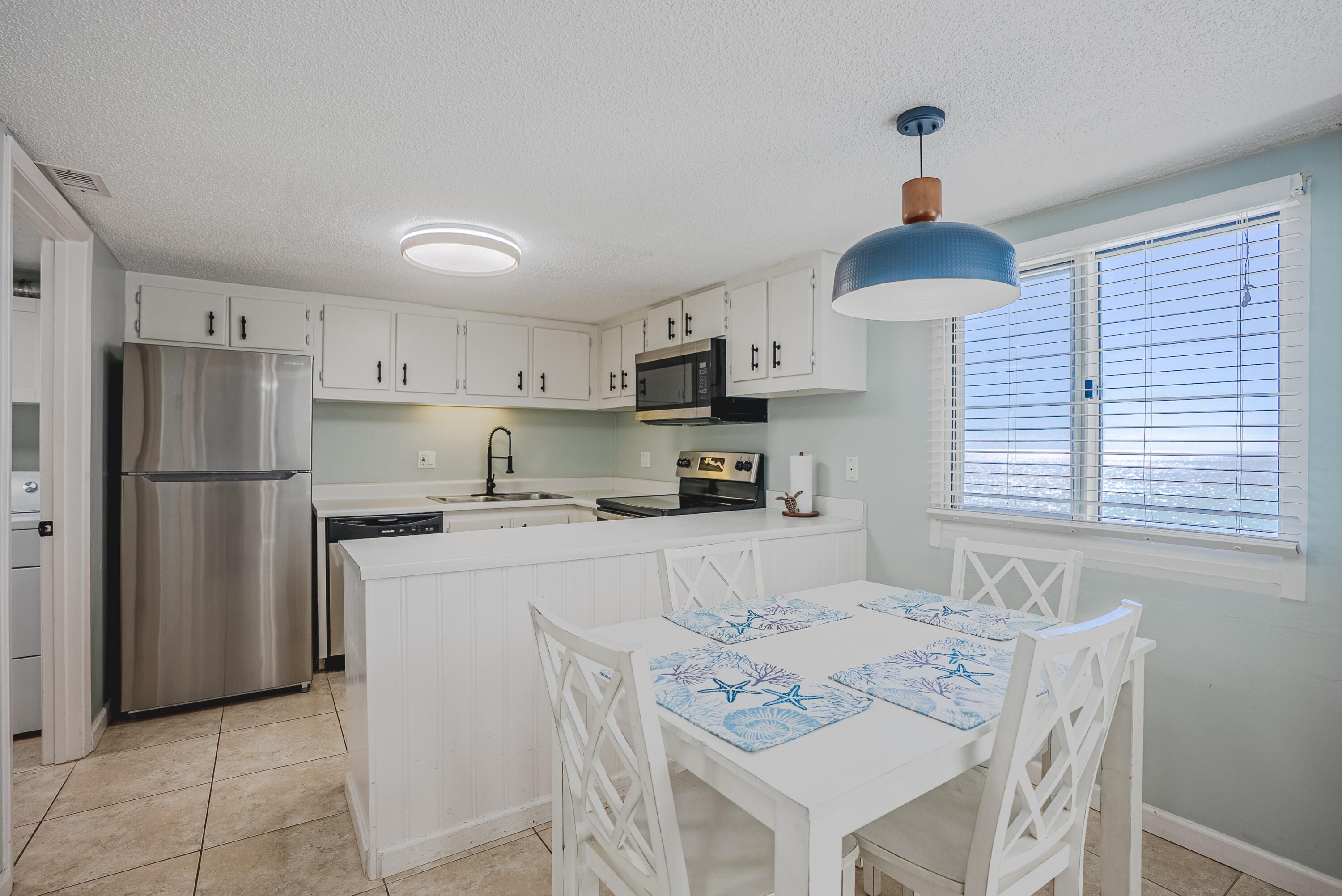 PINNACLE PORT - Residential