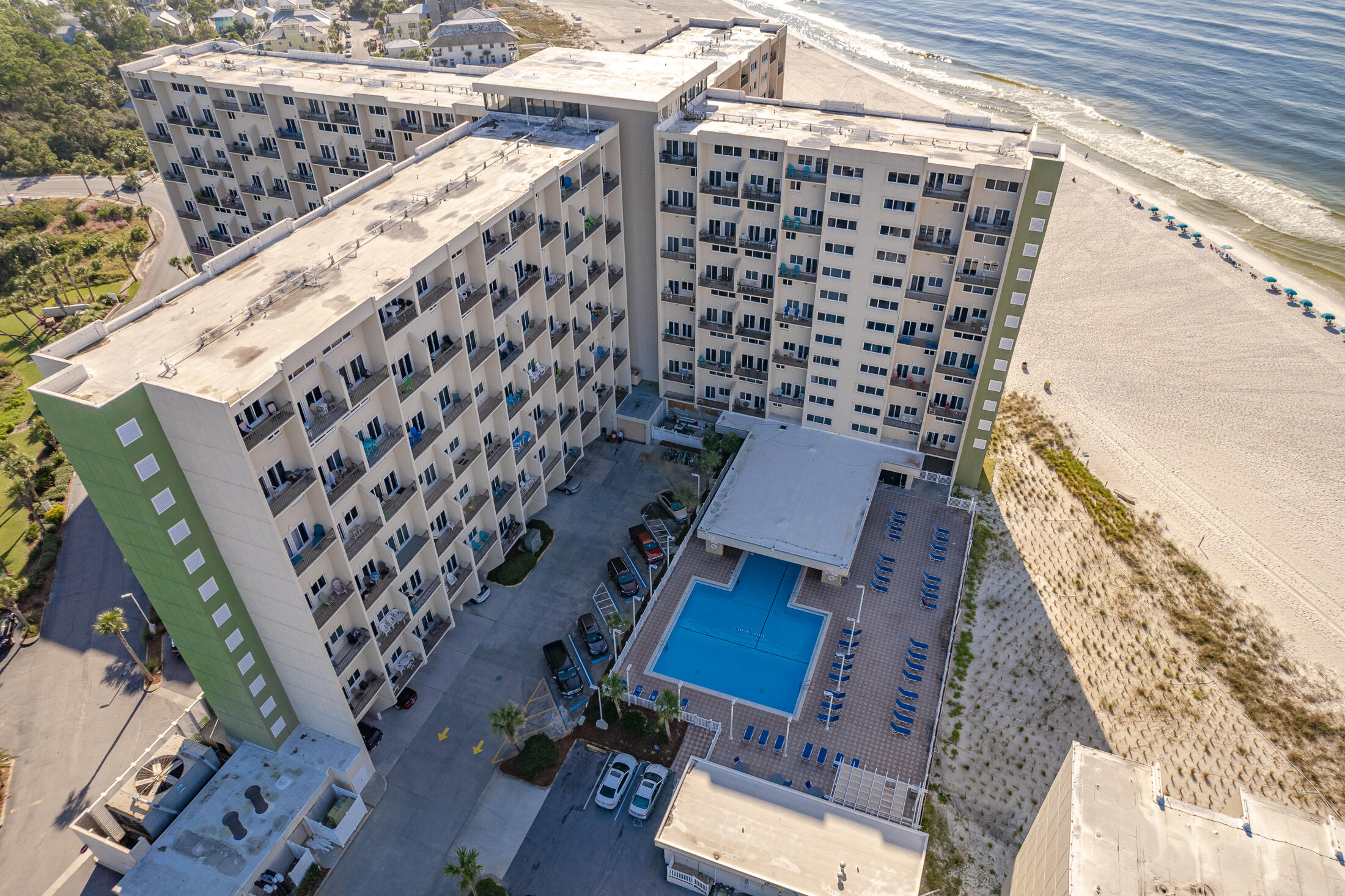 PINNACLE PORT - Residential