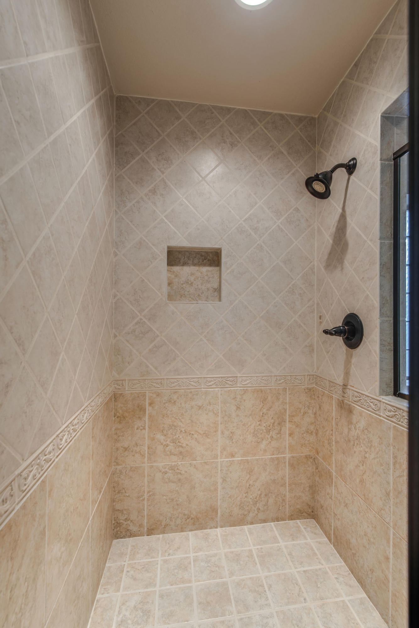 HERITAGE PARK - Residential