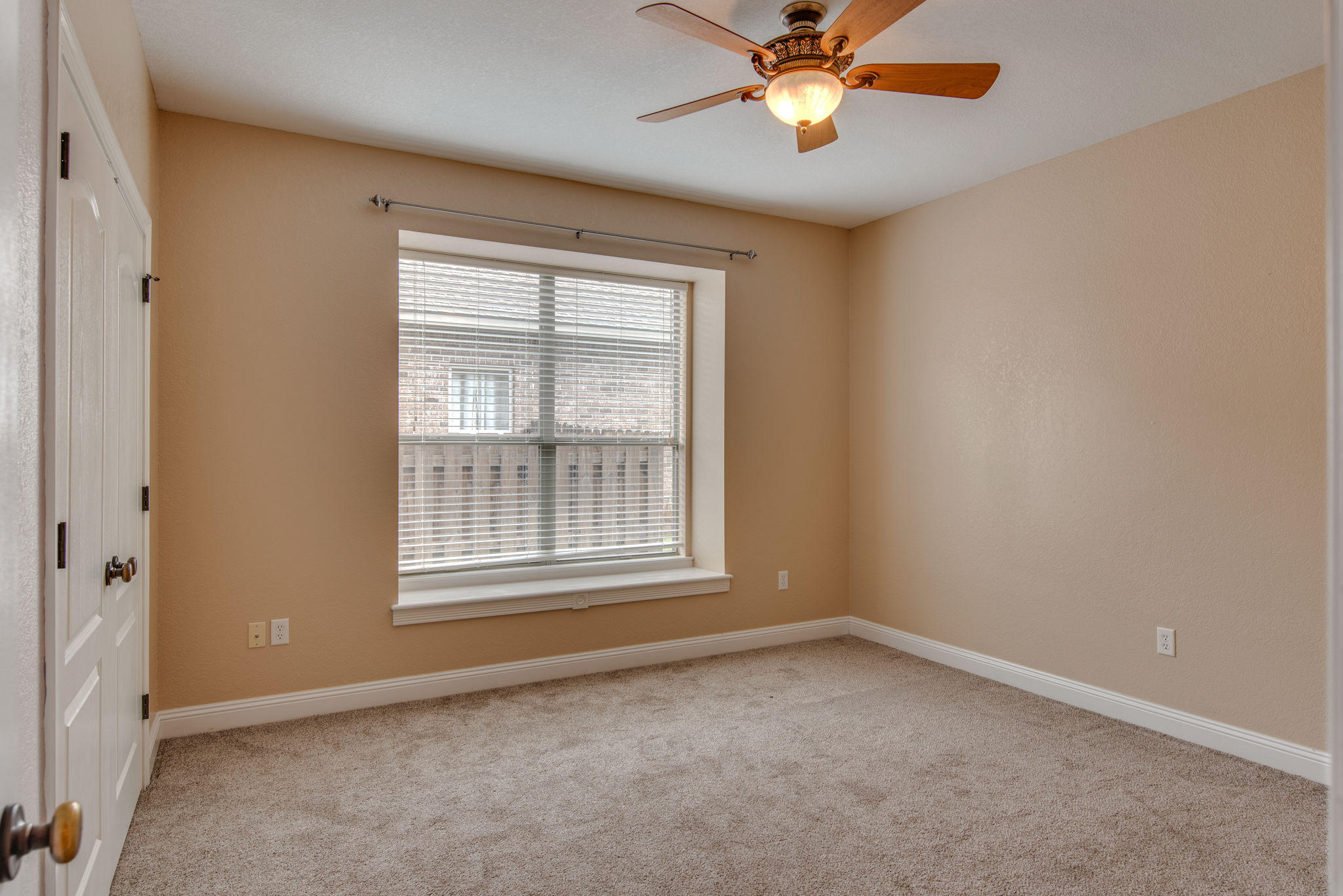 HERITAGE PARK - Residential