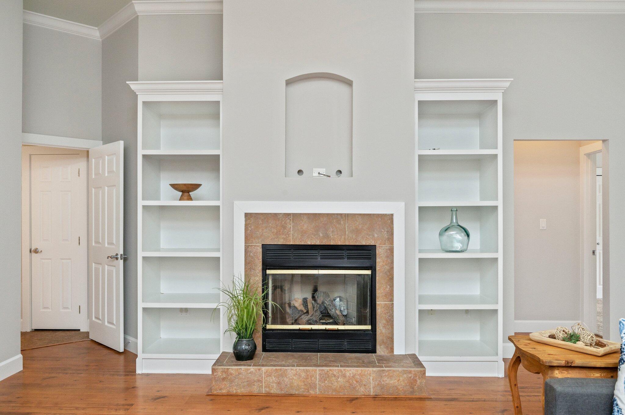 BAYSHORE PLACE PH 1 - Residential