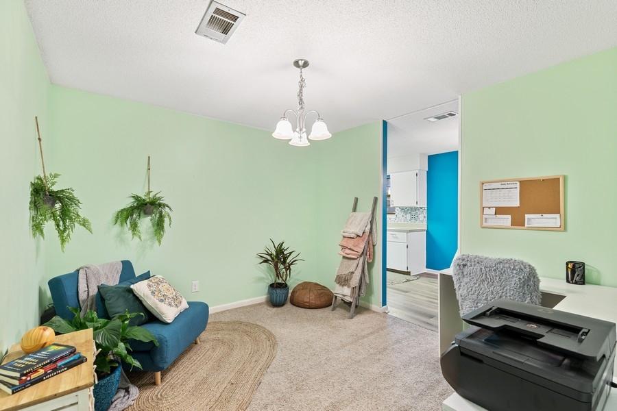 TIMBERLAKE ESTATES - Residential