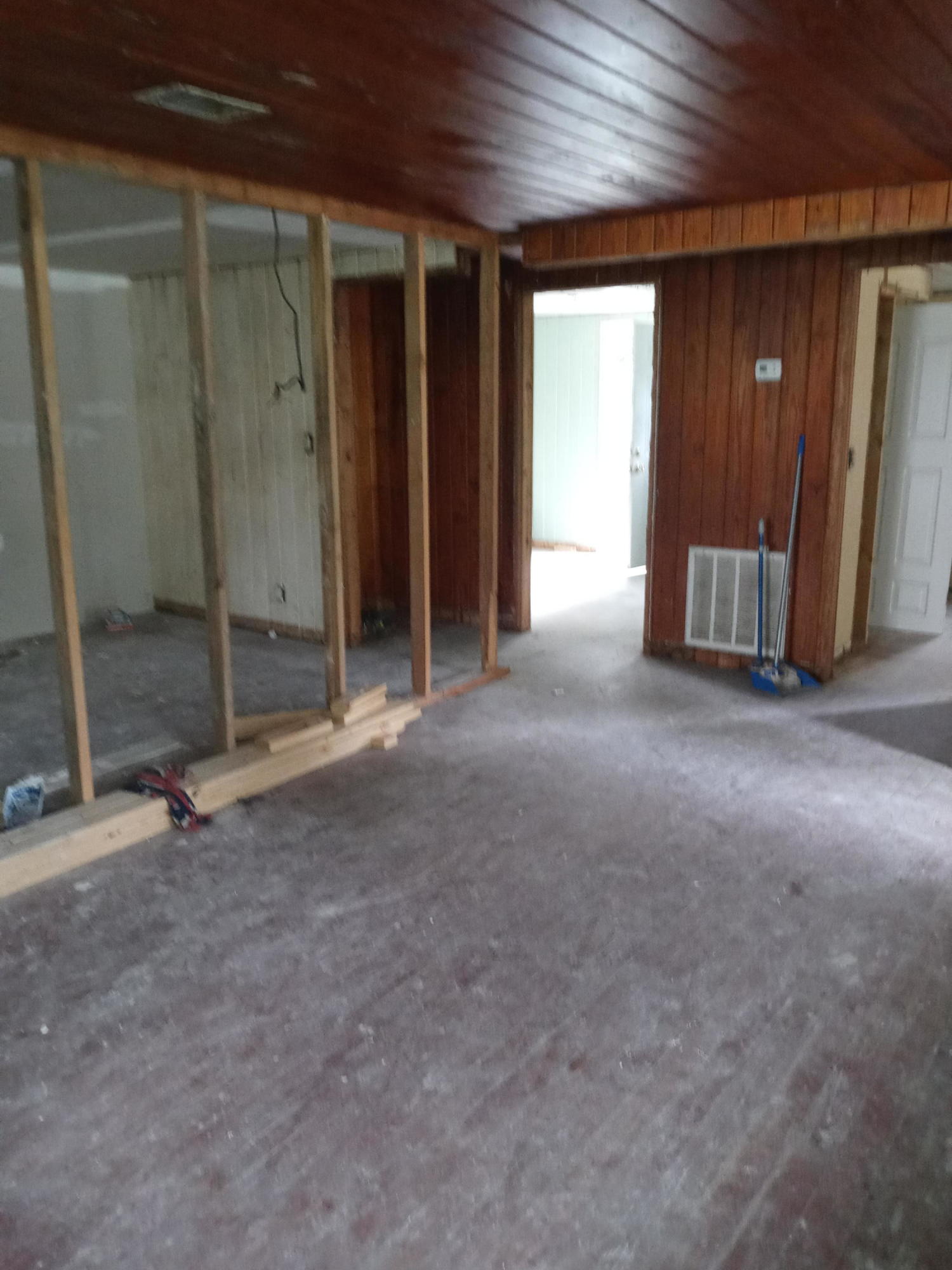 DEFUNIAK SPRINGS - Residential