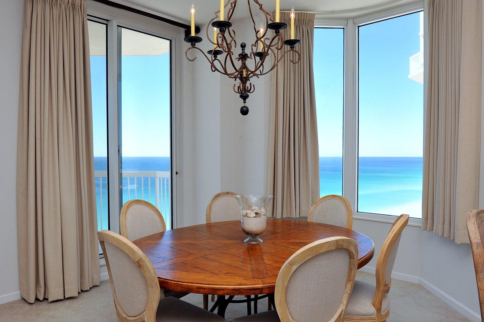 SILVER BEACH TOWERS - Residential