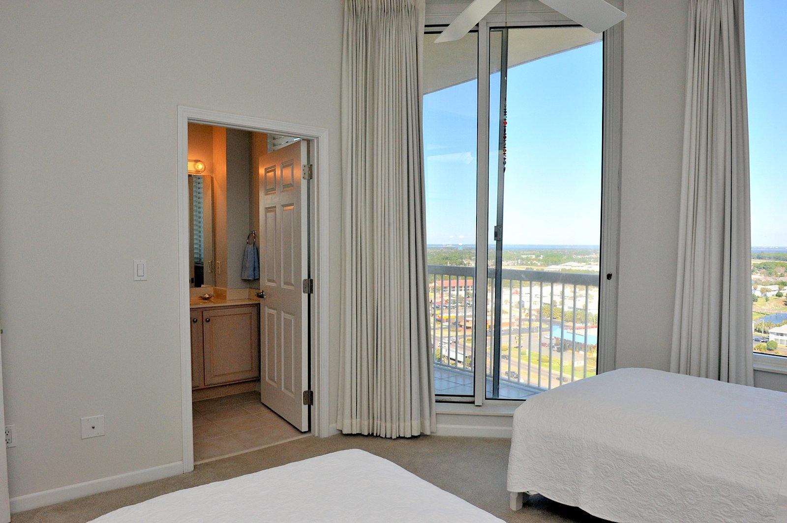 SILVER BEACH TOWERS - Residential