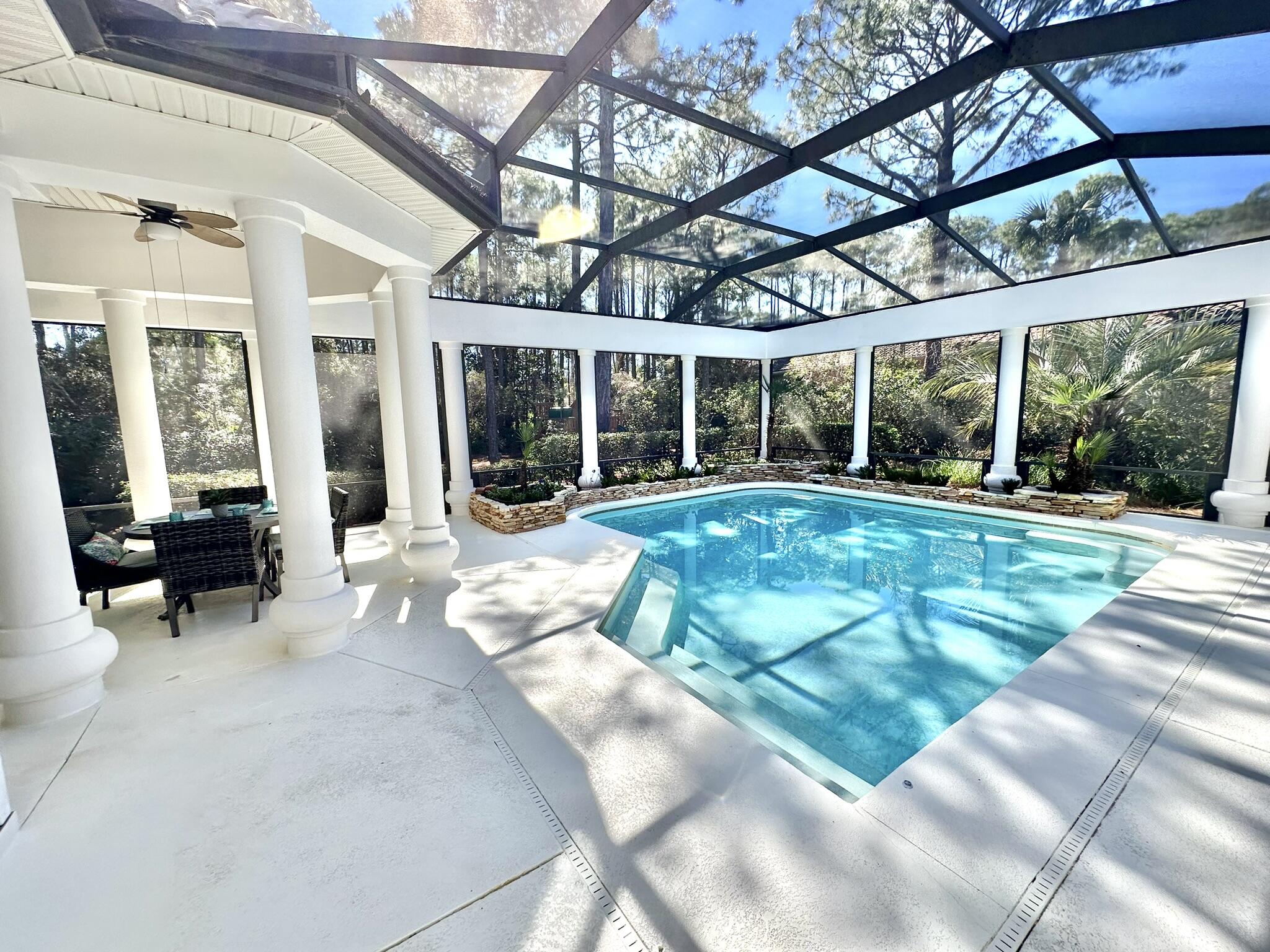 BURNT PINE - Residential