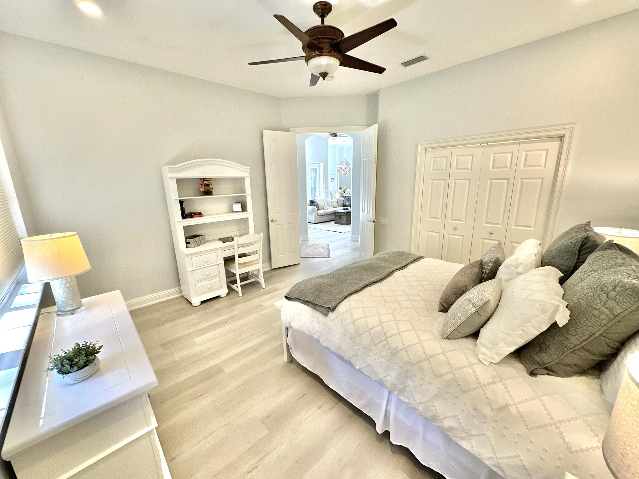 BURNT PINE - Residential