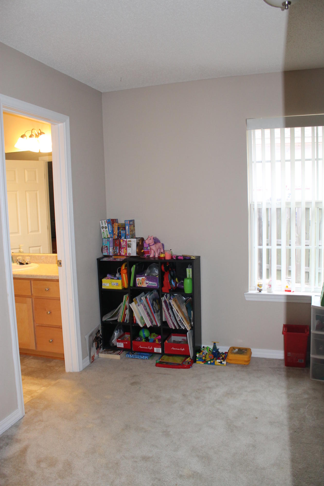 ALICIA PLACE - Residential