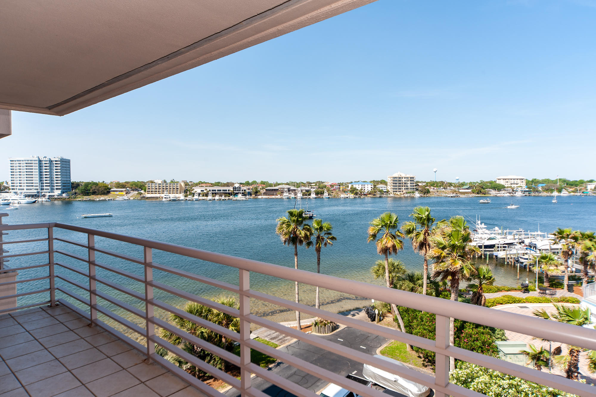 DESTIN HARBOR RESORT WEST - Residential