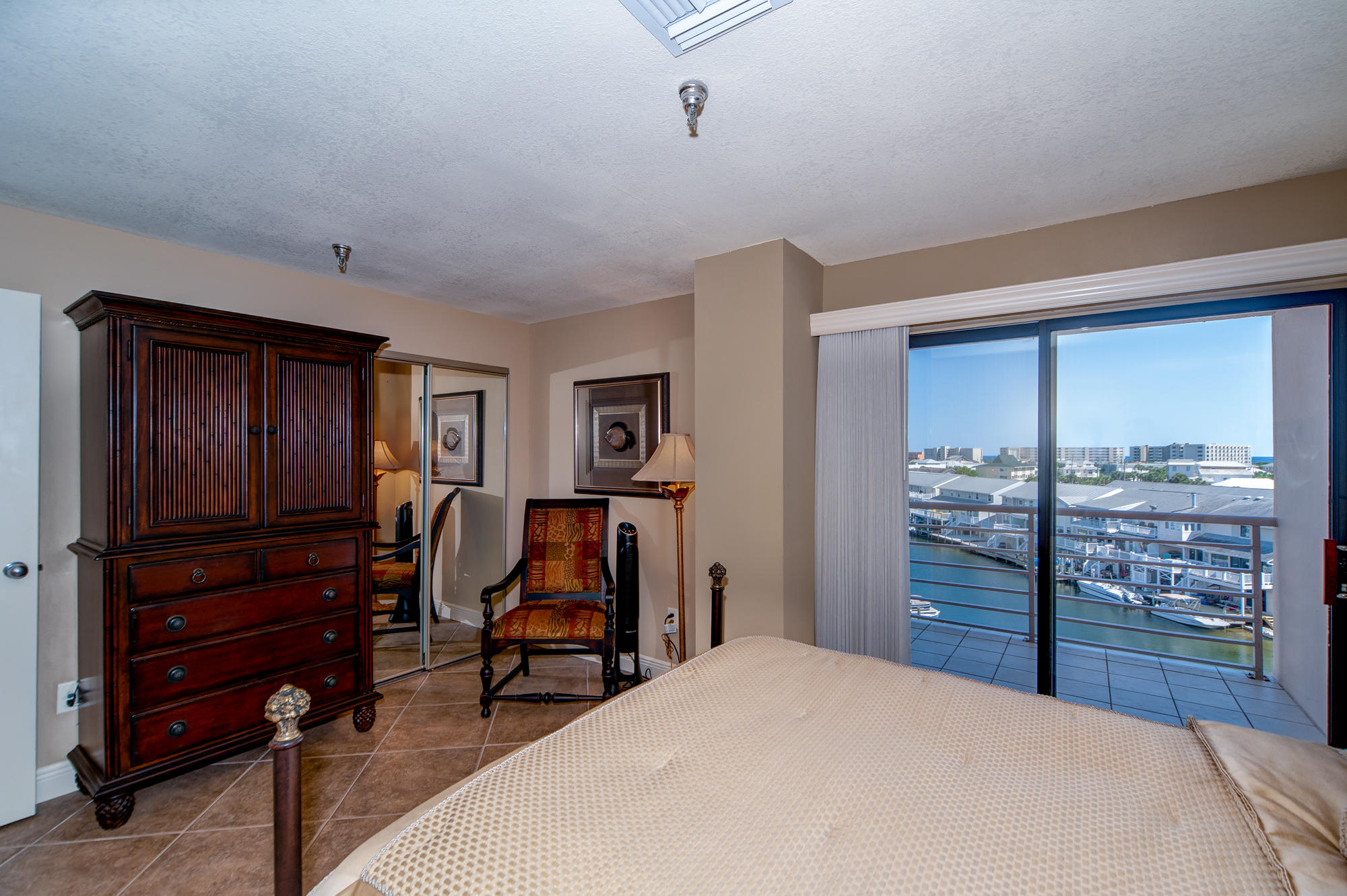 DESTIN HARBOR RESORT WEST - Residential
