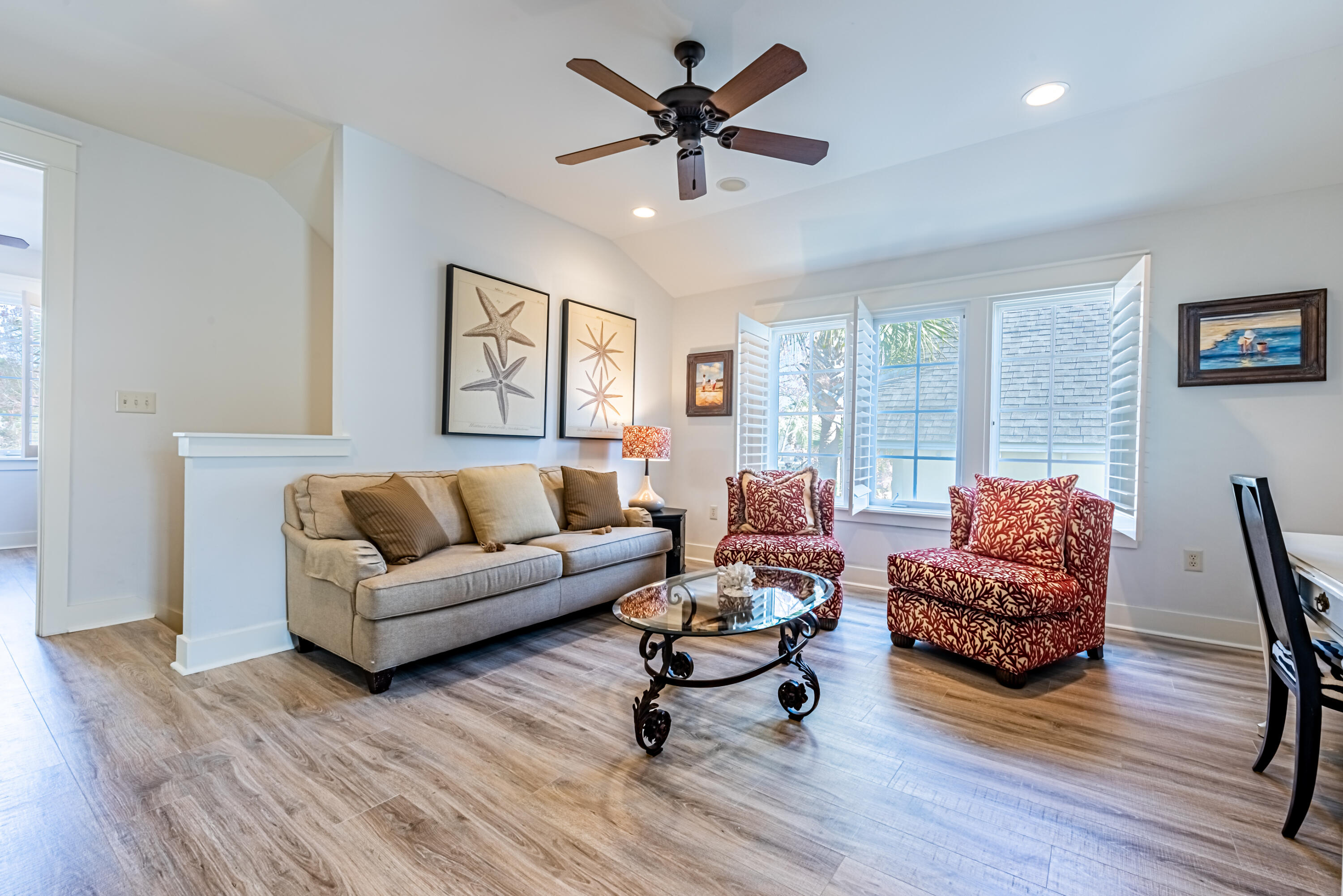 BUNGALOS AT SANDESTIN - Residential Lease