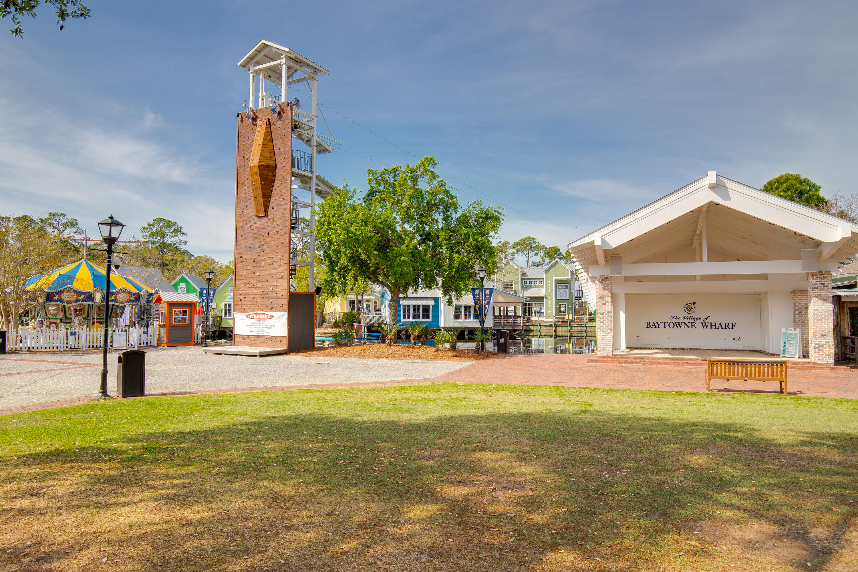 BUNGALOS AT SANDESTIN - Residential Lease