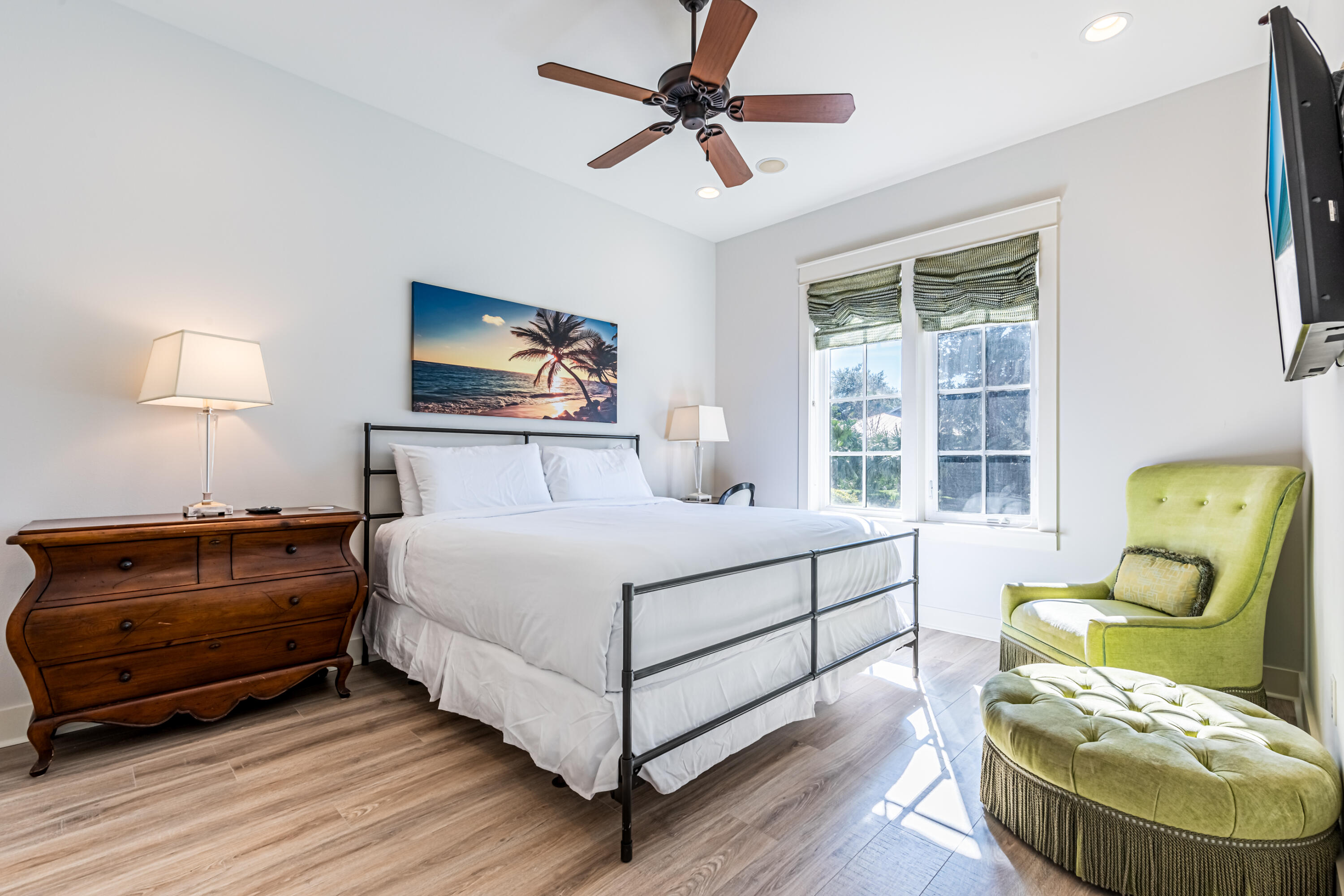 BUNGALOS AT SANDESTIN - Residential Lease