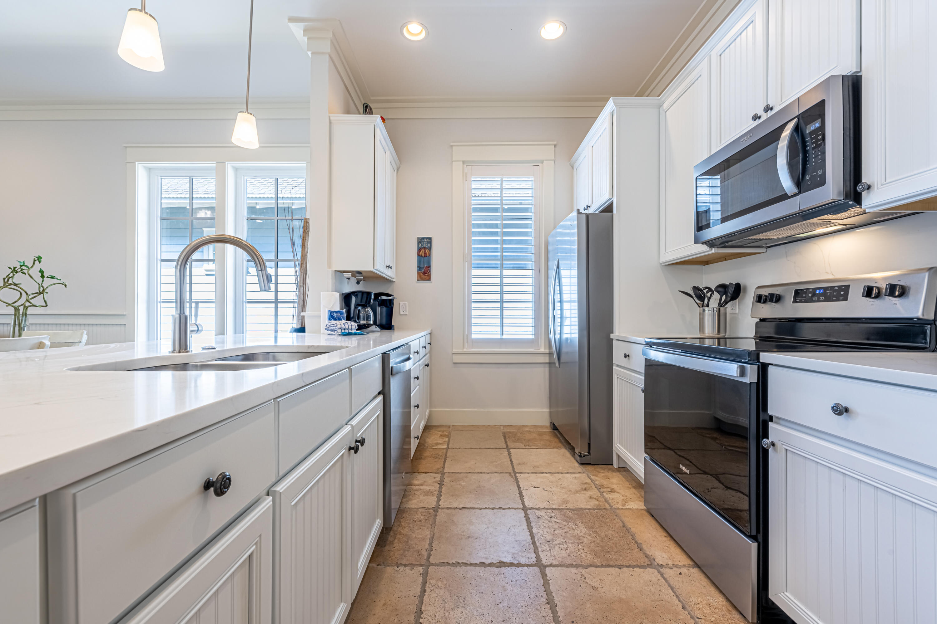 BUNGALOS AT SANDESTIN - Residential Lease