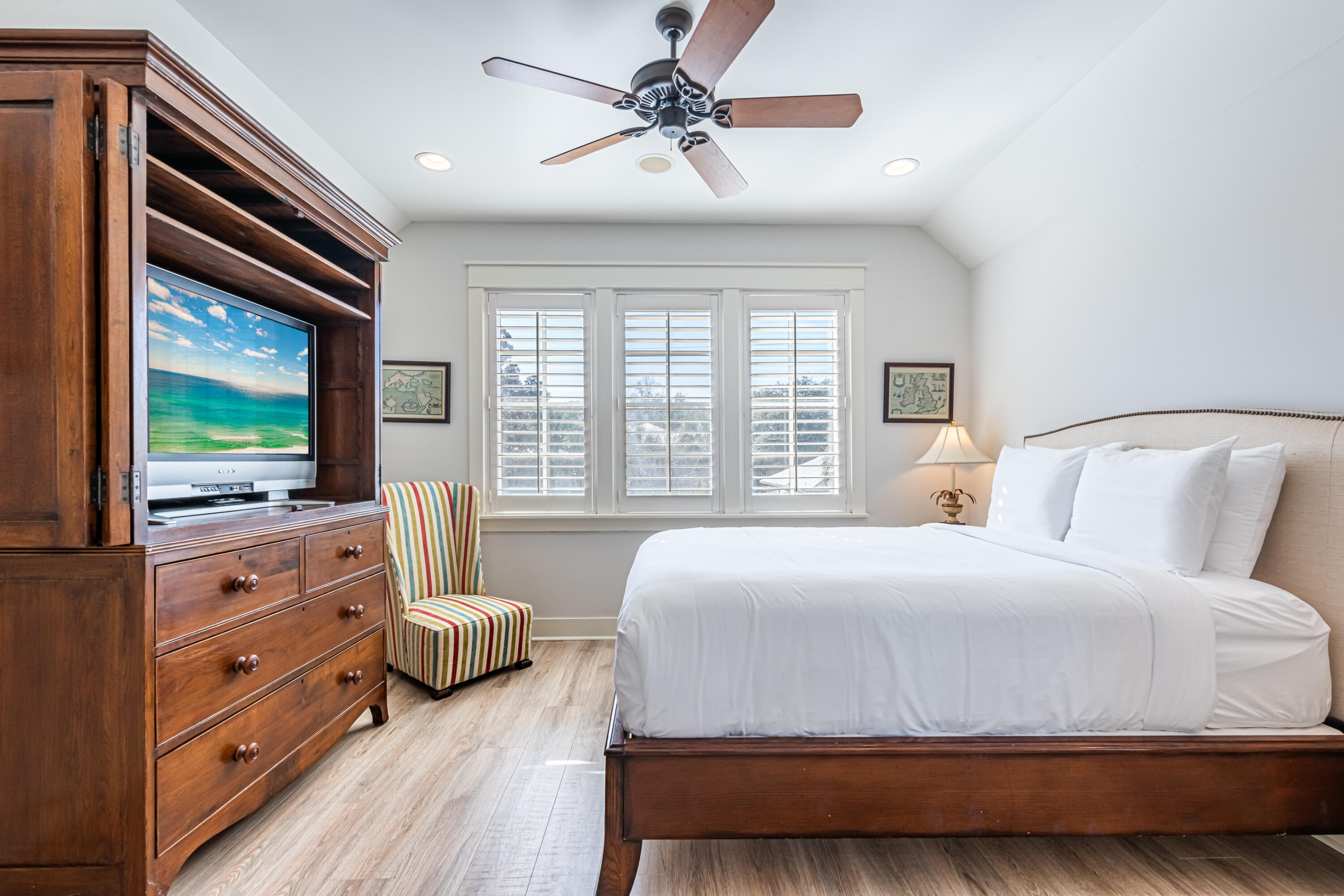 BUNGALOS AT SANDESTIN - Residential Lease