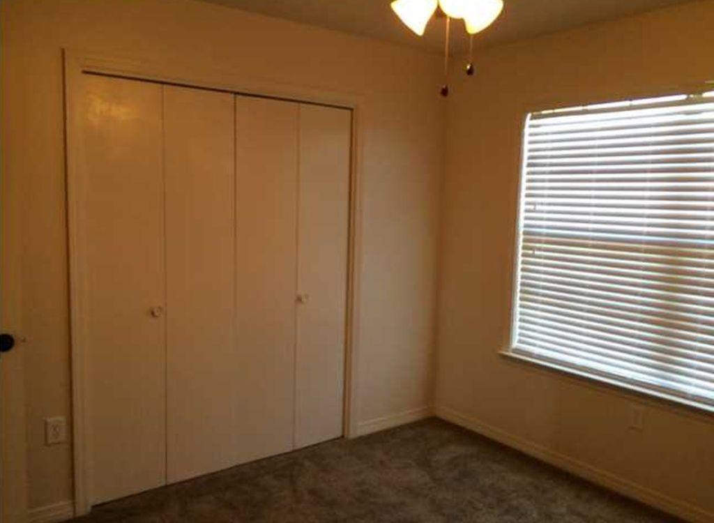 NORTHVIEW ESTATES 2ND ADDN - Residential