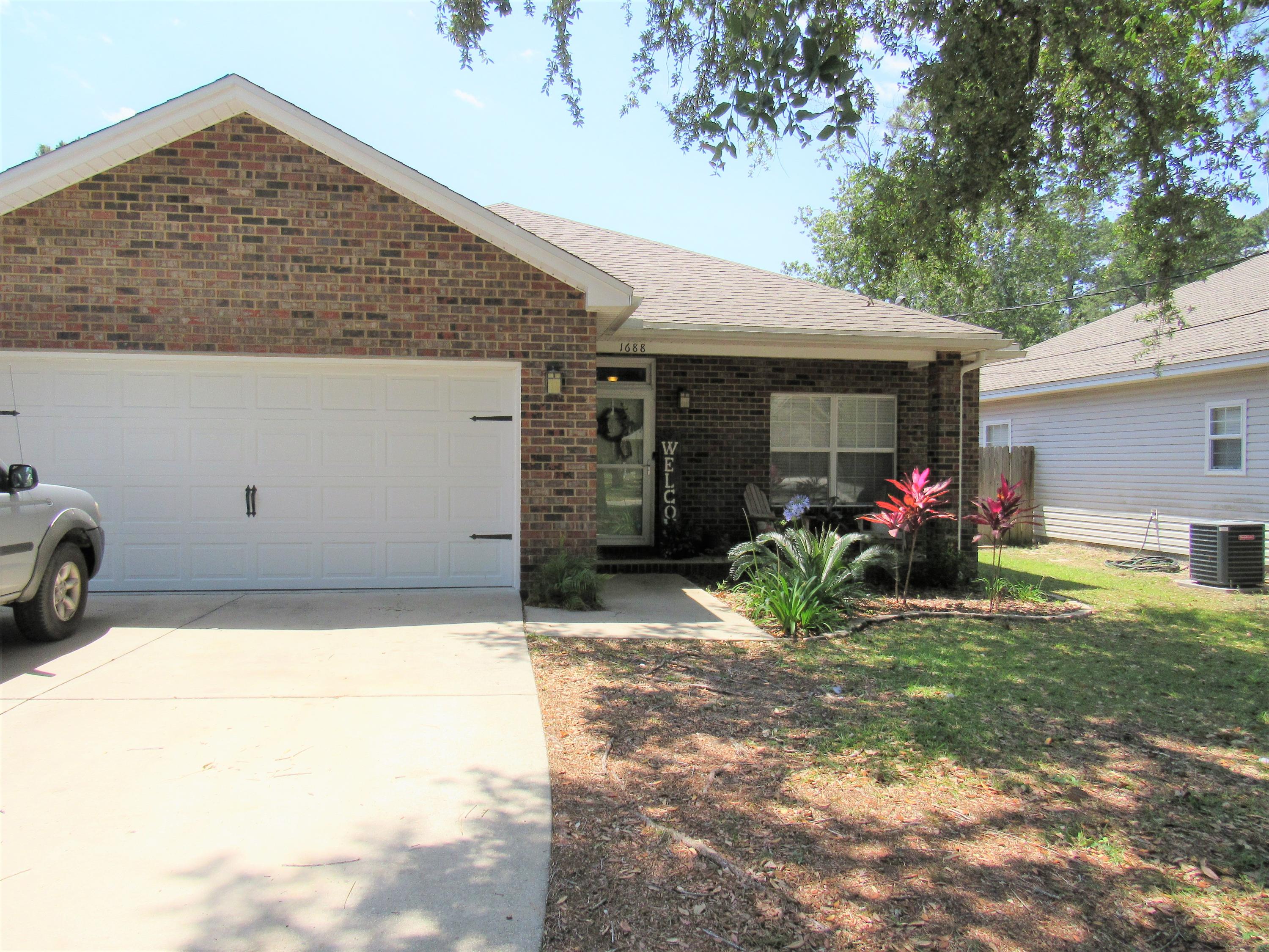 VALPARAISO PINECREST 6 - Residential