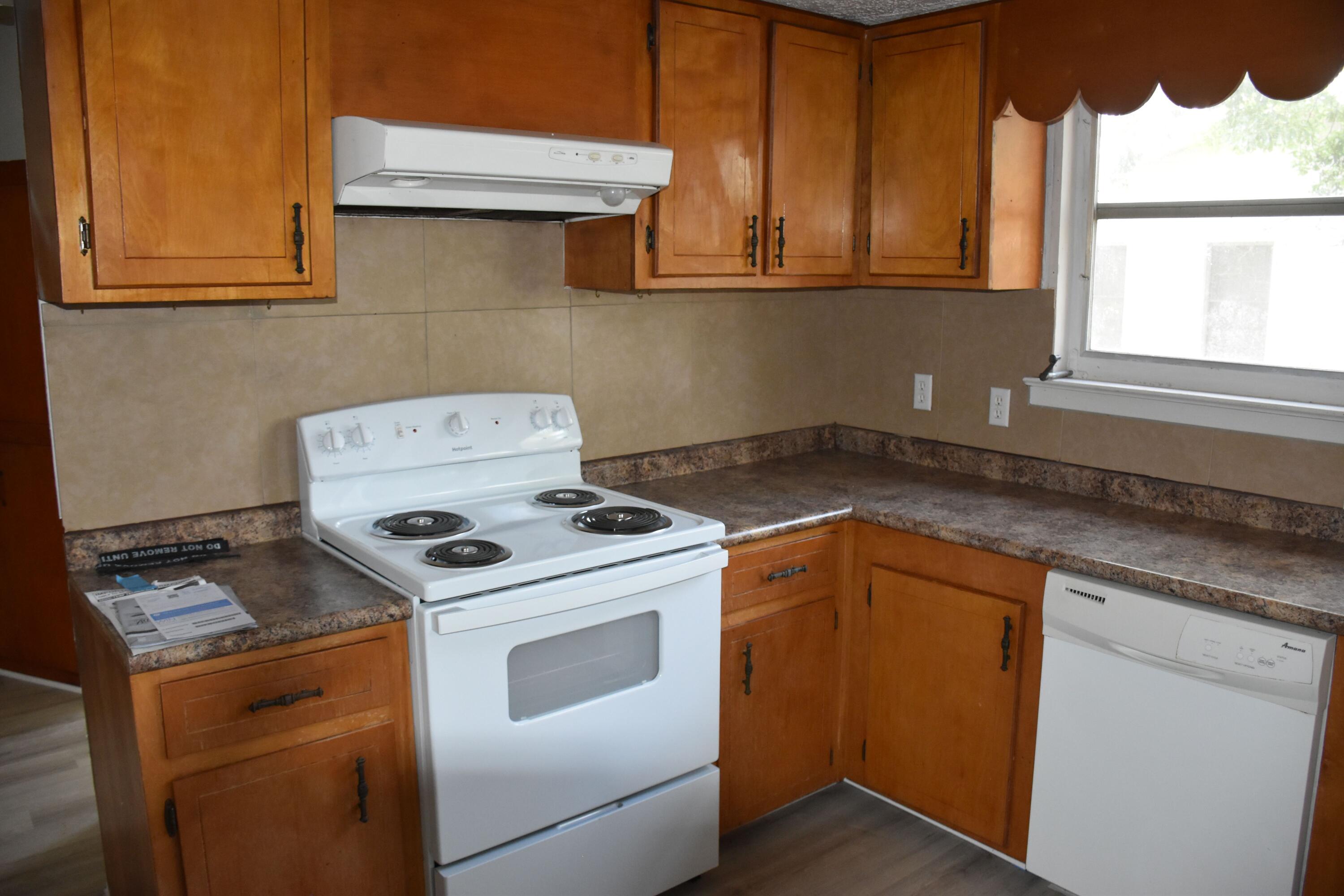 crestview northwest - Residential Lease