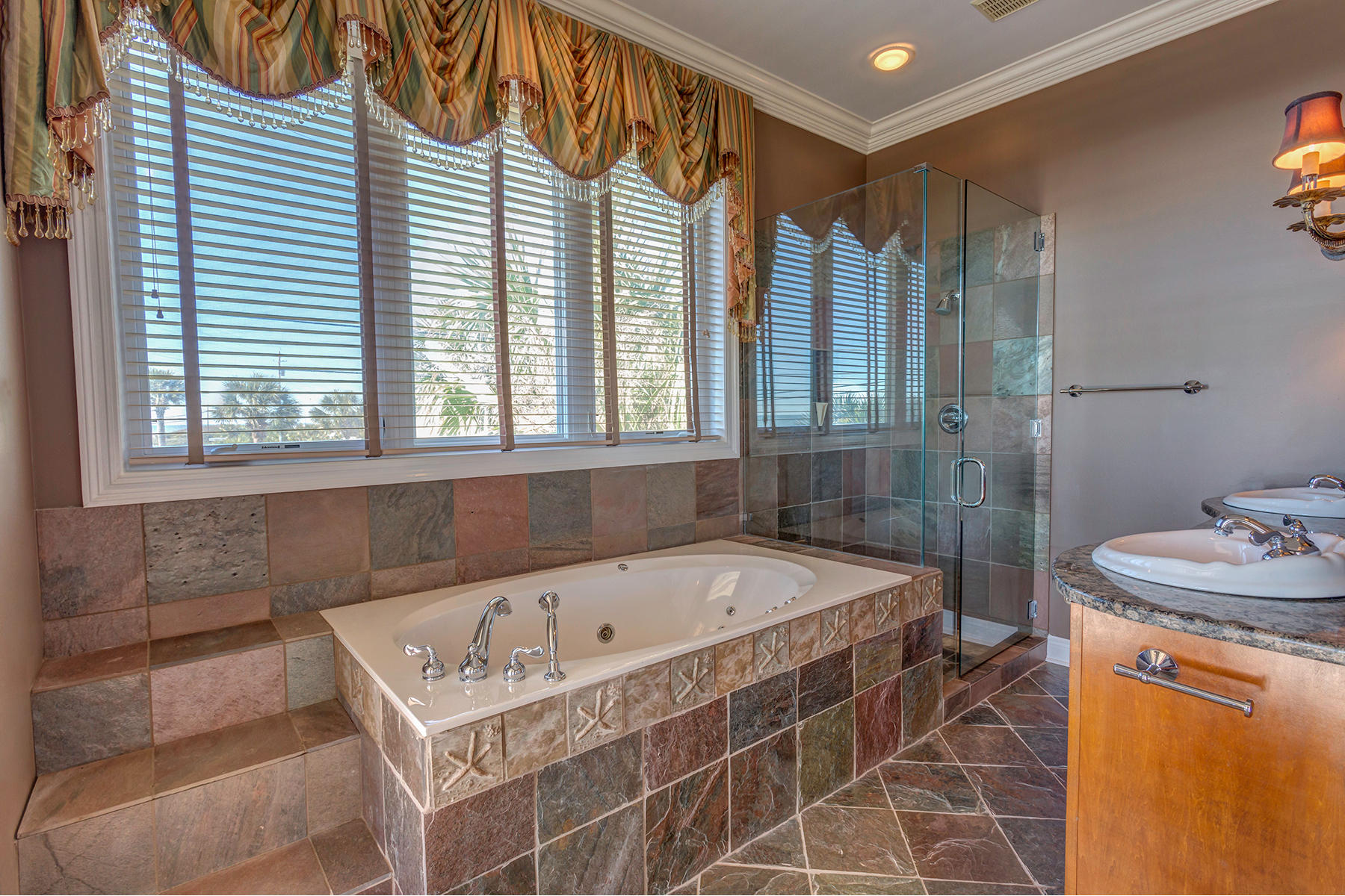 SANTA MONICA BEACH - Residential